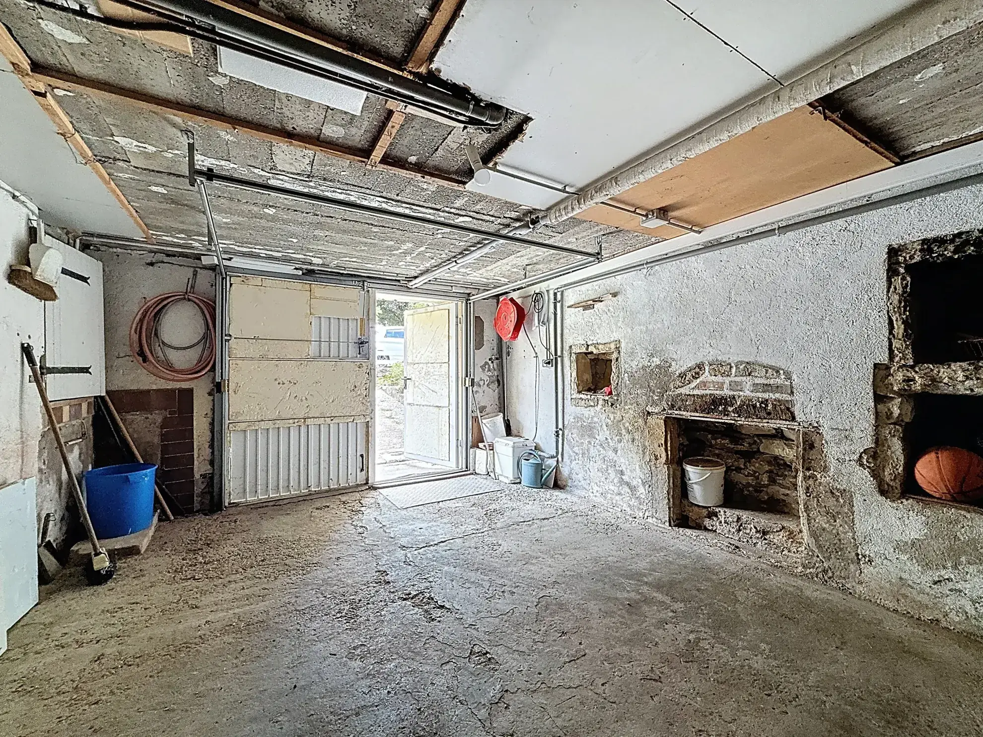 Maison individuelle à vendre à Remoncourt près de Mirecourt et Vittel avec terrain arboré 