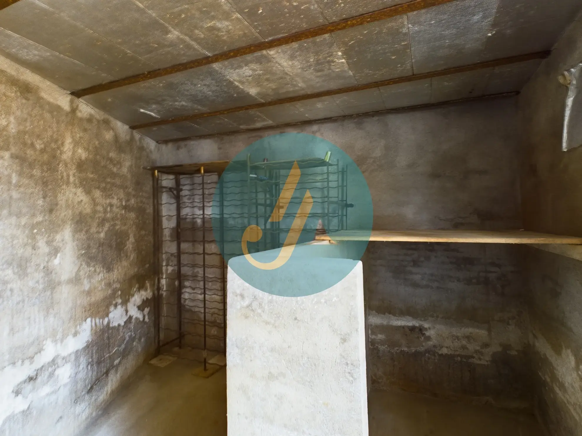 Maison de village polyvalente à Arquian, idéale résidence ou investissement 