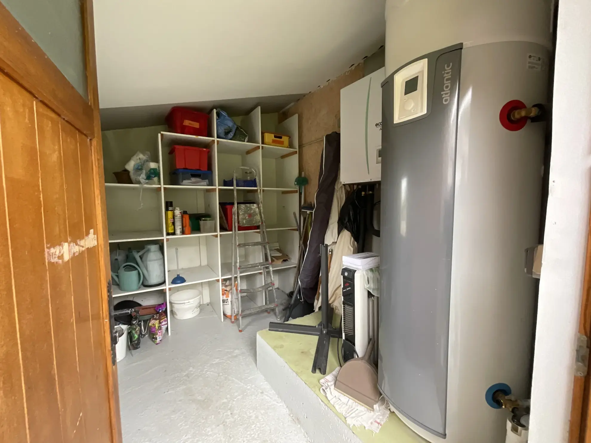 Maison familiale à Saint-Sorlin-De-Morestel avec 4 chambres et grand jardin 