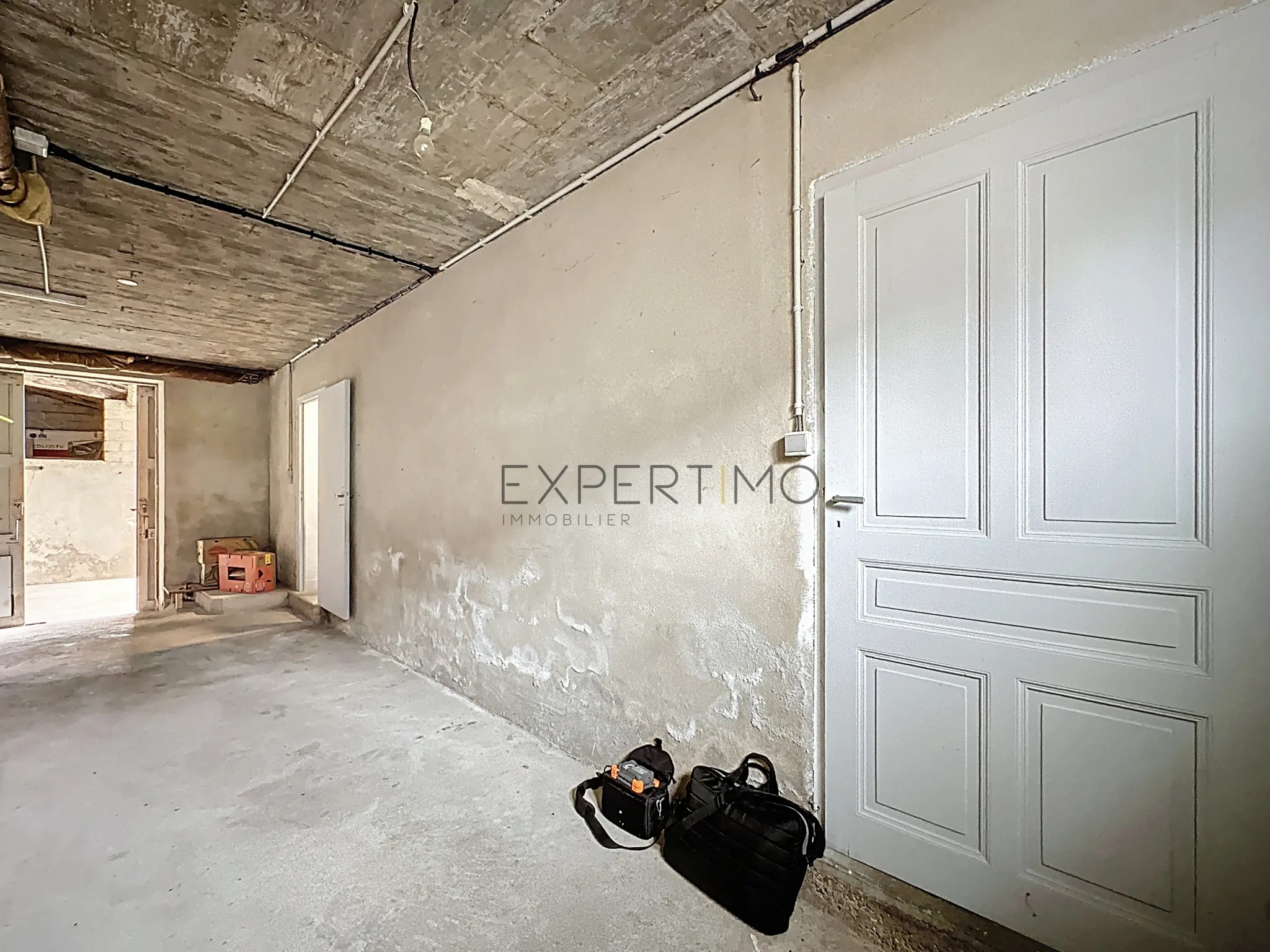 Maison à vendre à Sermoyer de 107 m² avec dépendances et jardin - Opportunité à ne pas manquer 