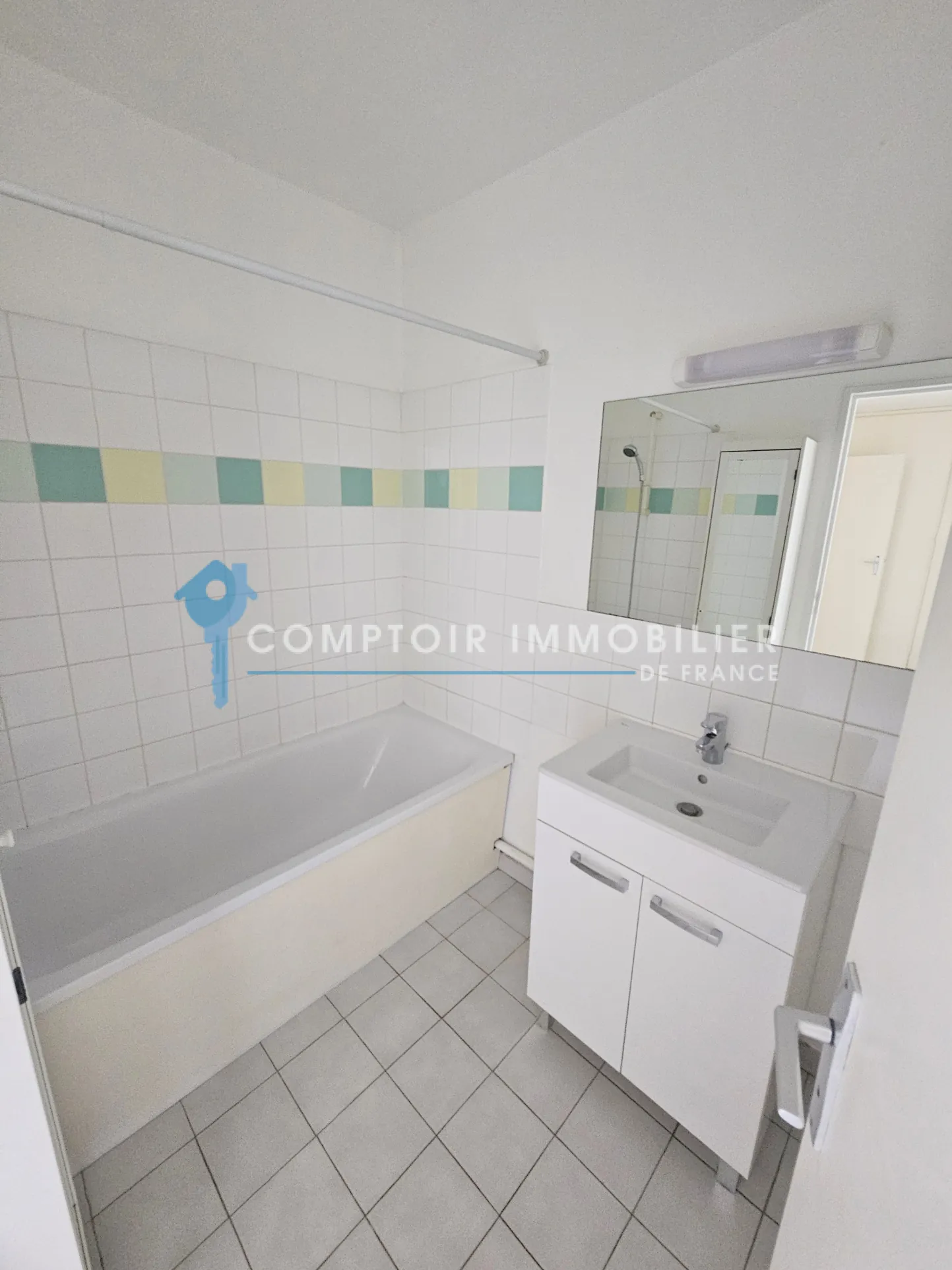 Appartement lumineux de 3 pièces avec terrasse, parking et cave à Montpellier 