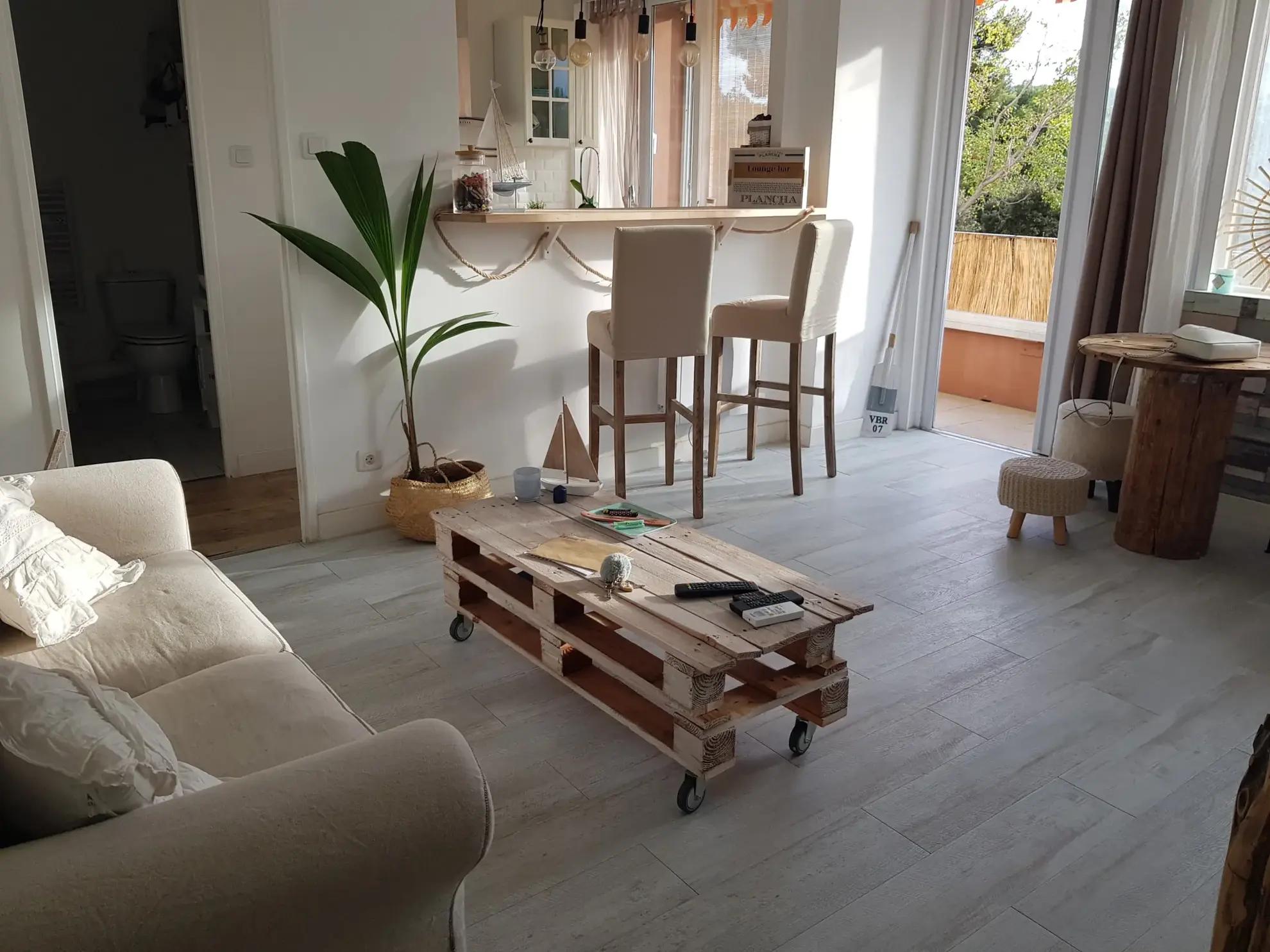 Appartement T2 de 39,12 m² à Marseille dans résidence sécurisée avec vue dégagée