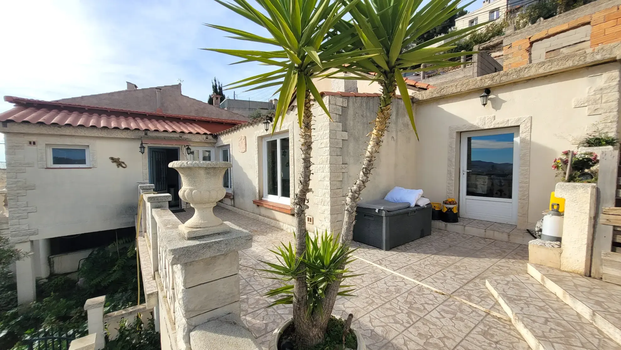 Maison 5 pièces avec vue mer à Verduron Haut proche Marseille 