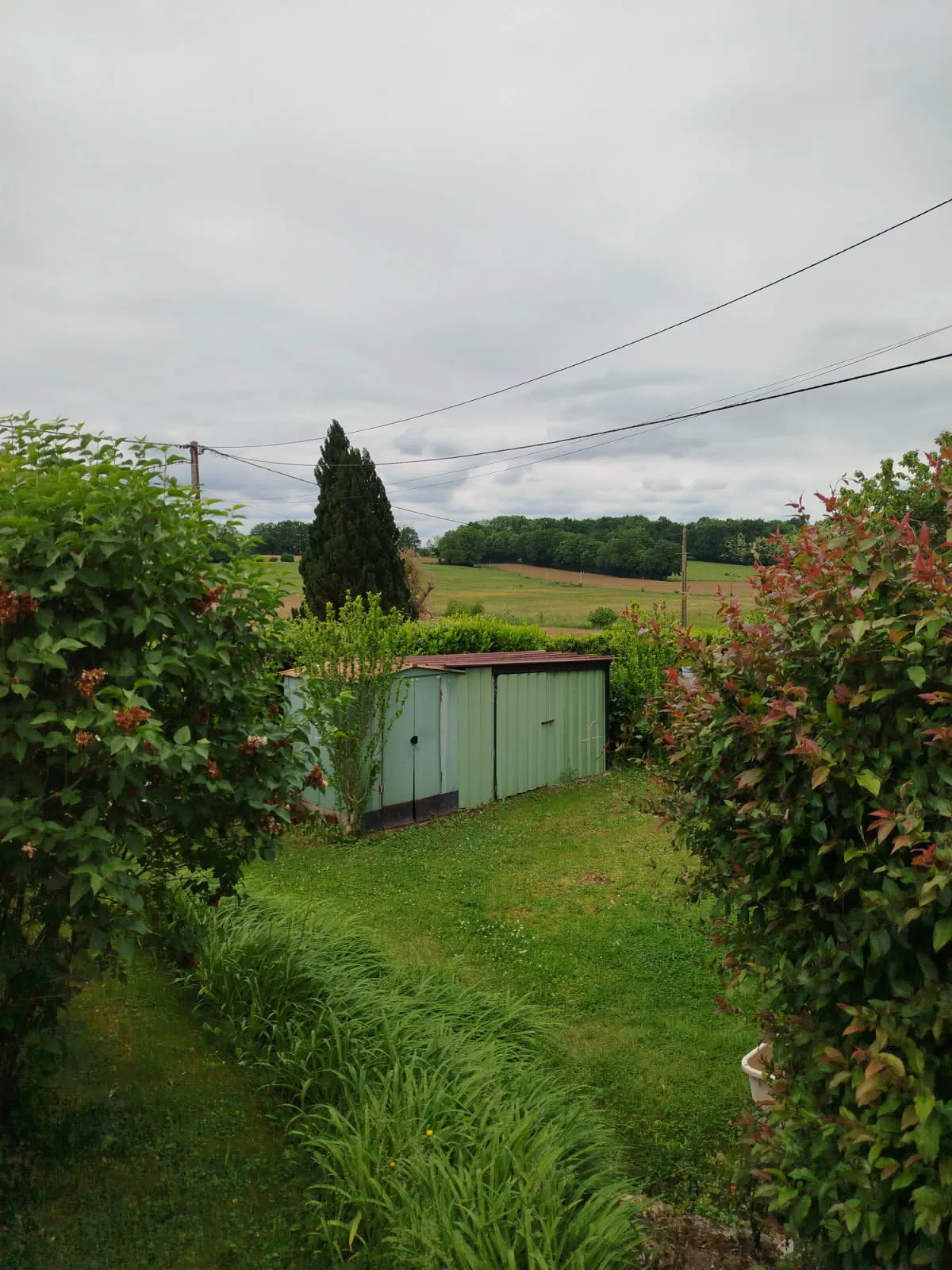 Villa de plain-pied avec terrain arboré à Marboz, idéal premier achat ou retraite 