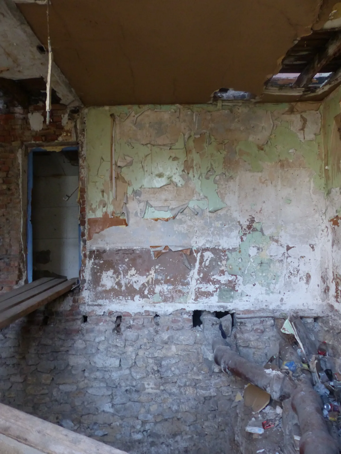 Maison de ville à Montreuil à rénover avec beaucoup de potentiel et aides financières 