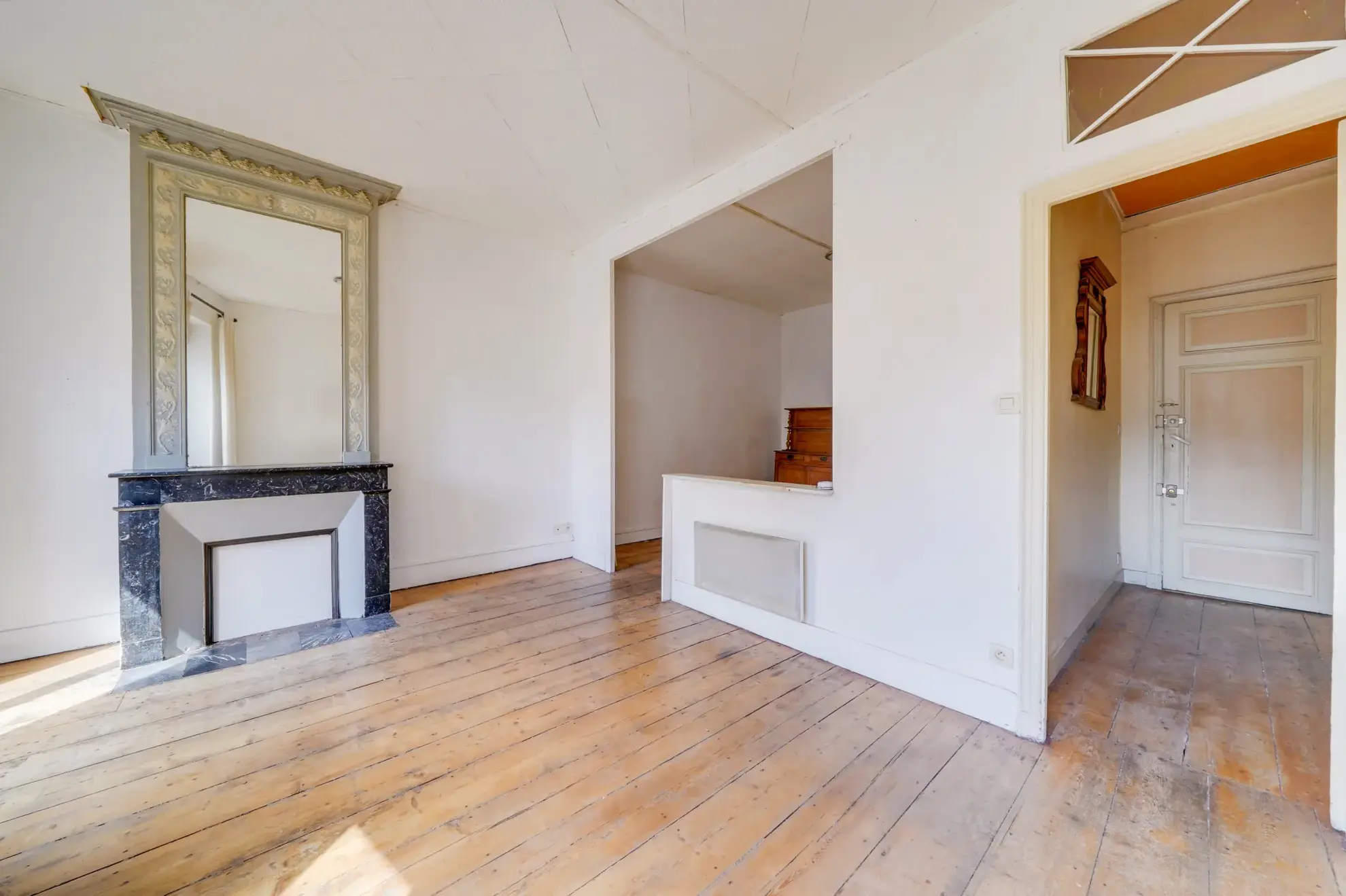 Appartement T2 de 52m² à Bordeaux proche Gambetta avec cave et combles 