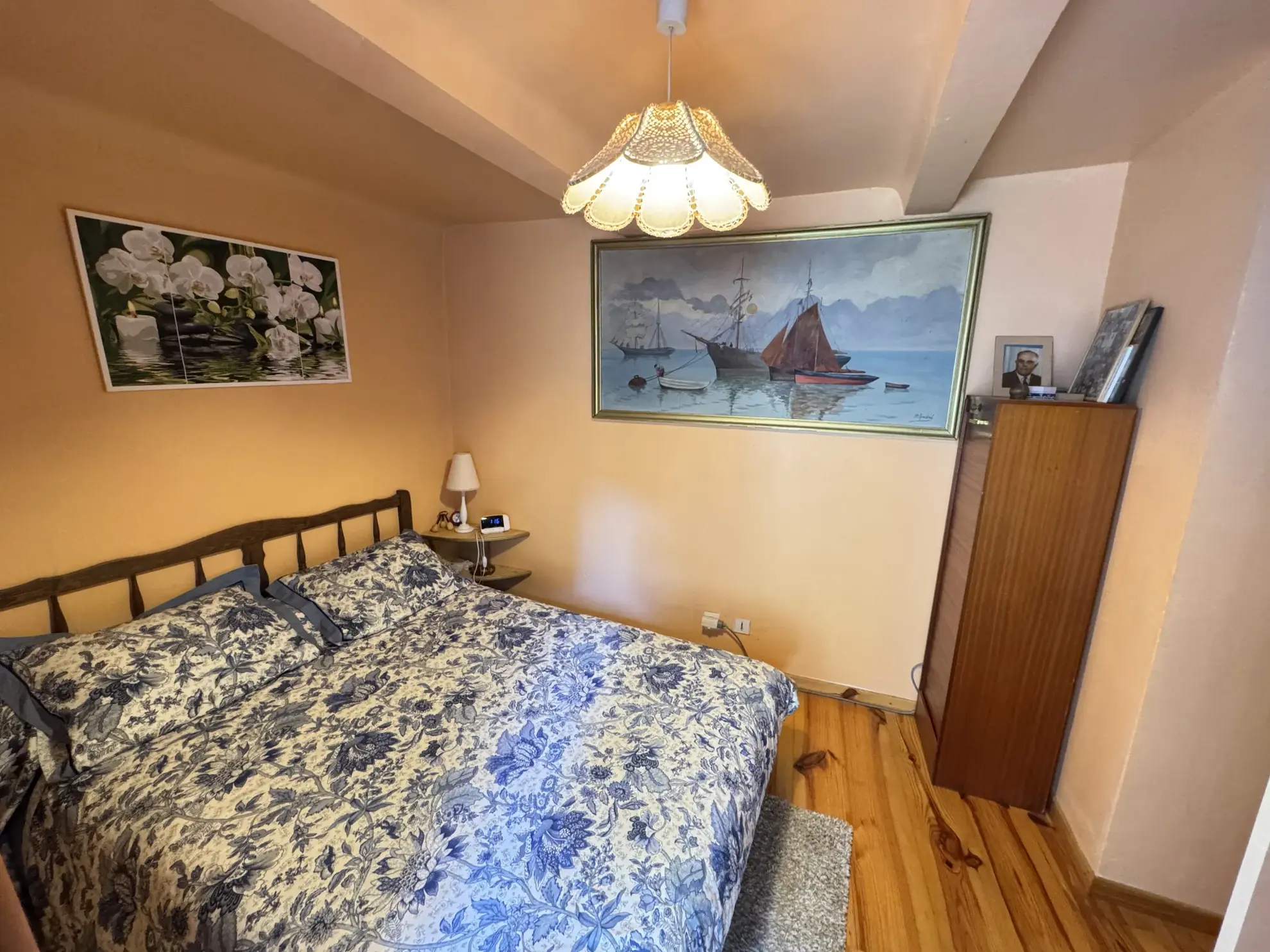 Maison de village avec garages et cave à Serres (05700) – Charme et confort dans la vallée du Buëch 