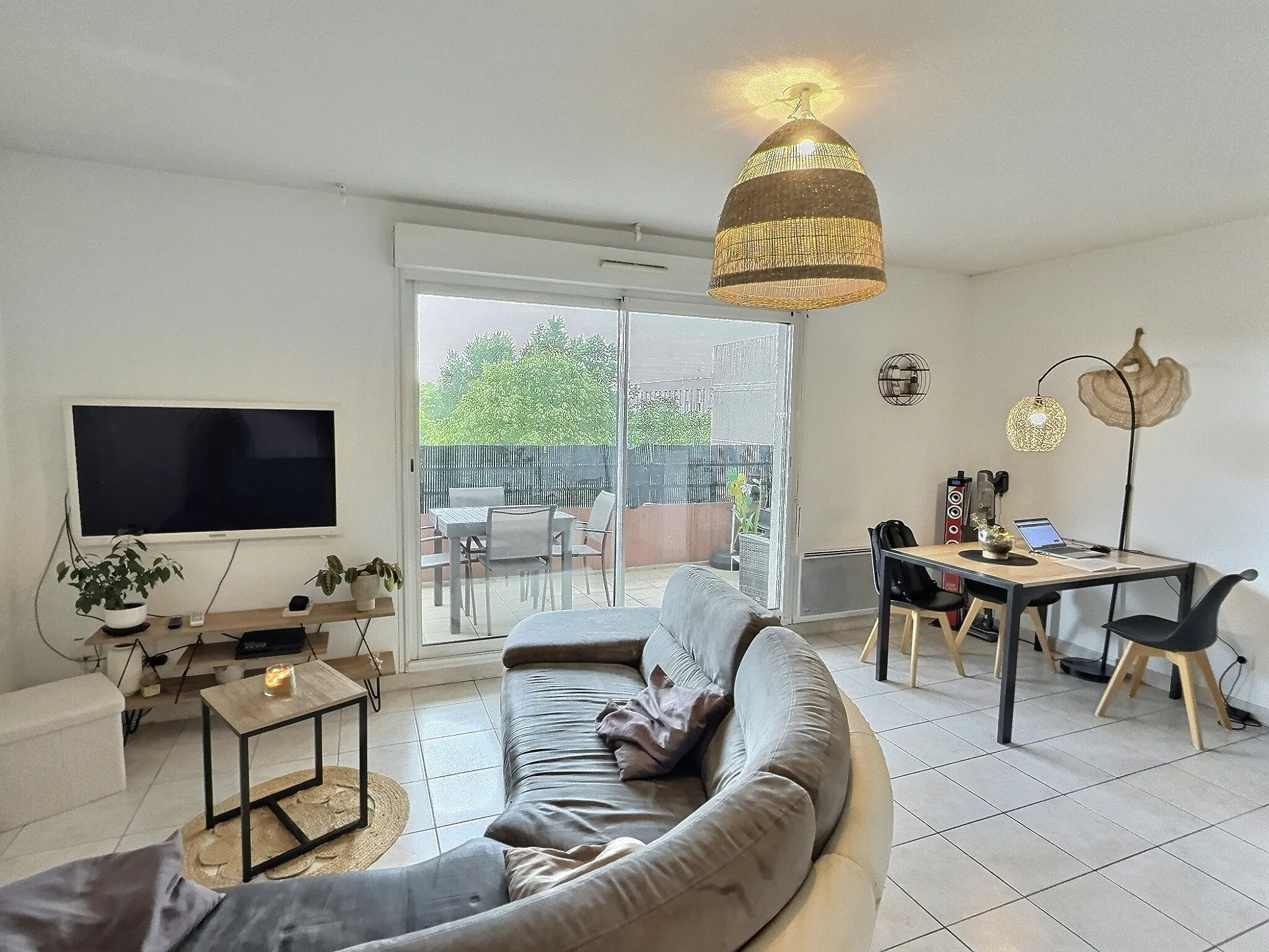 Appartement 3 pièces à Le Cres avec terrasse et parking – Prêt à visiter