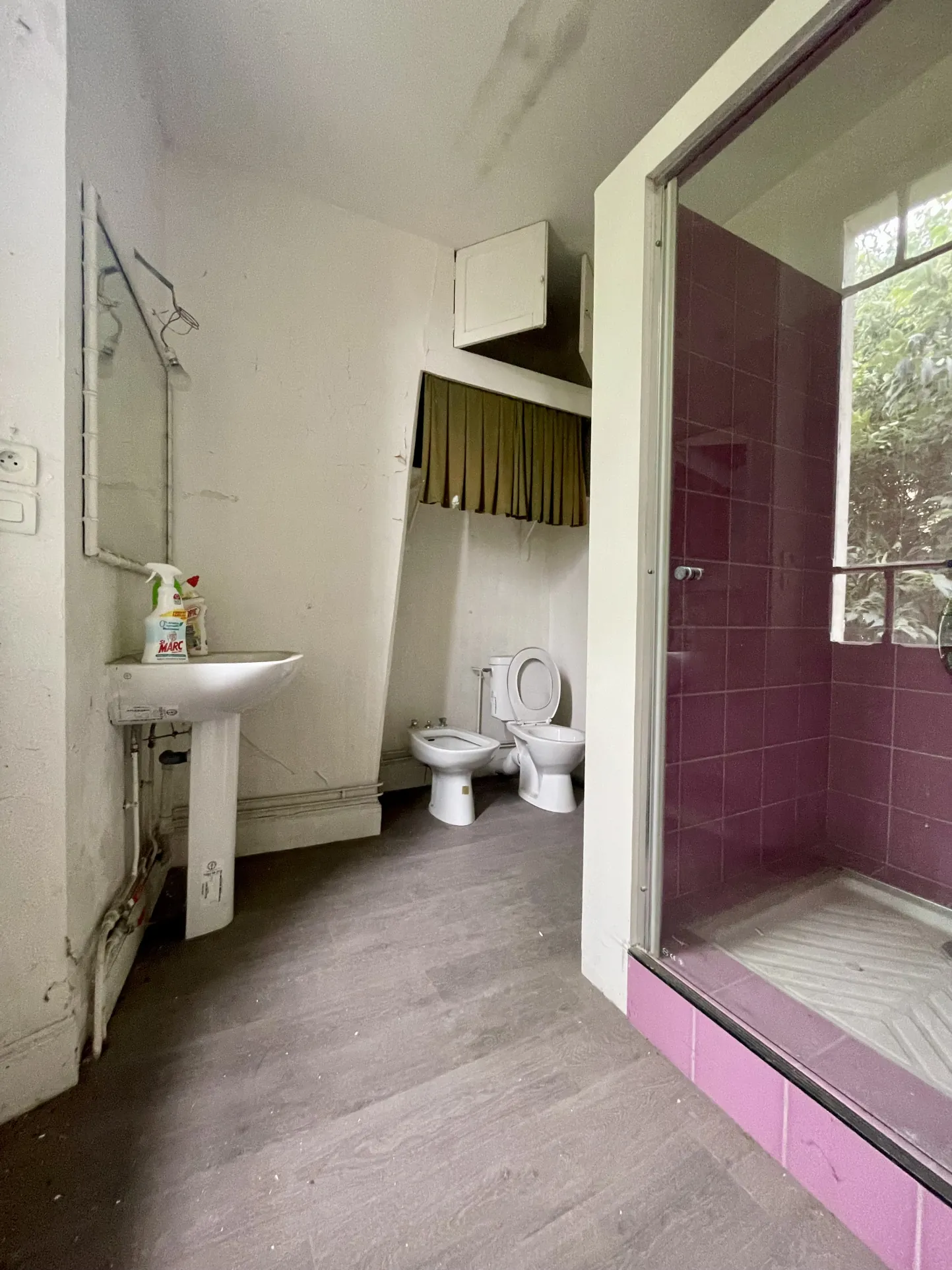 Immeuble en centre-ville de Vic-en-Bigorre de 480 m² avec jardin et parking 