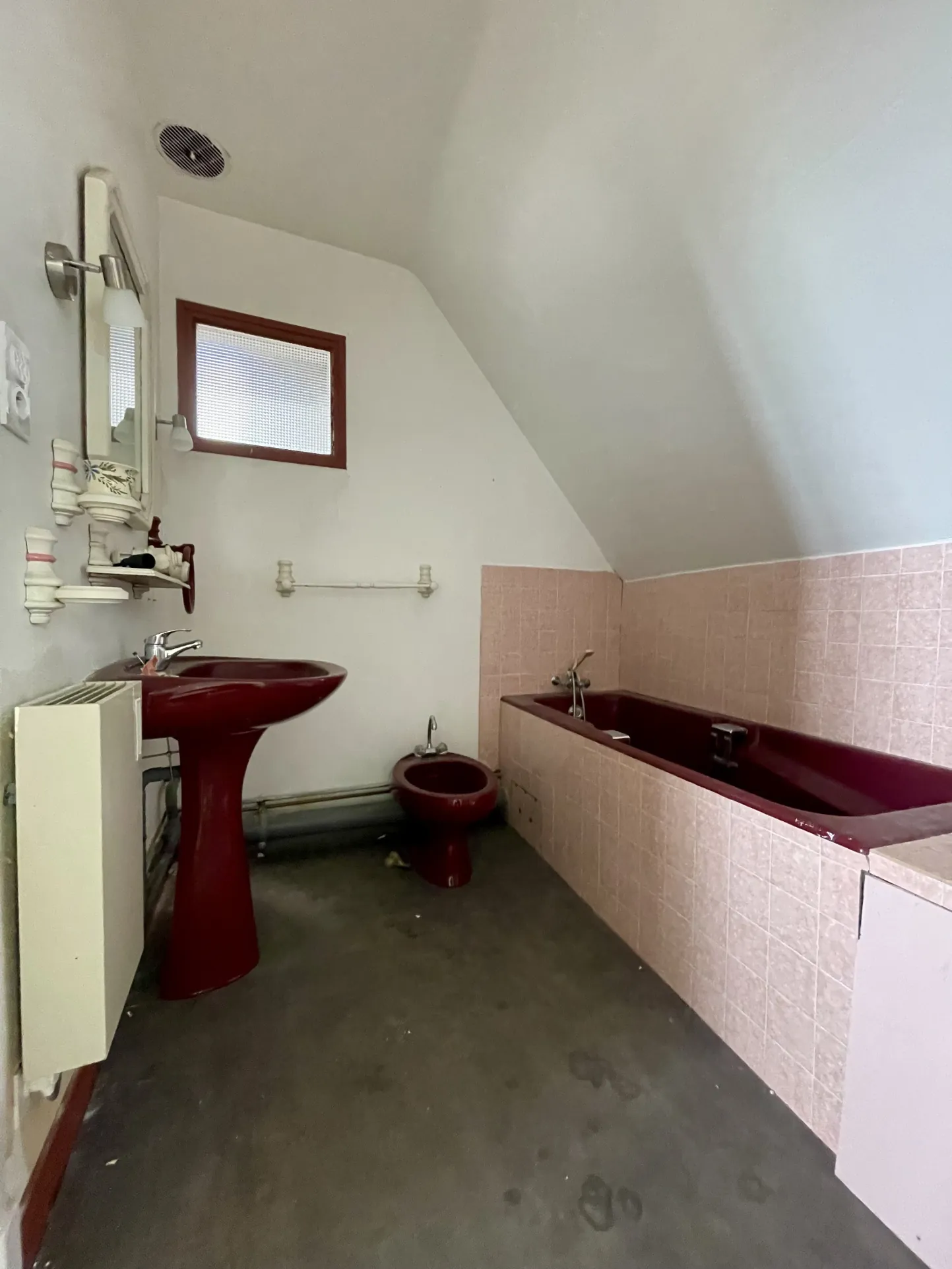 Immeuble en centre-ville de Vic-en-Bigorre de 480 m² avec jardin et parking 