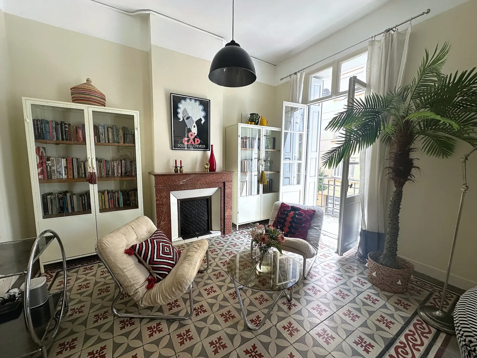 Appartement traversant de 94 m2 avec terrasse à Perpignan proche du Théâtre de l'Archipel 