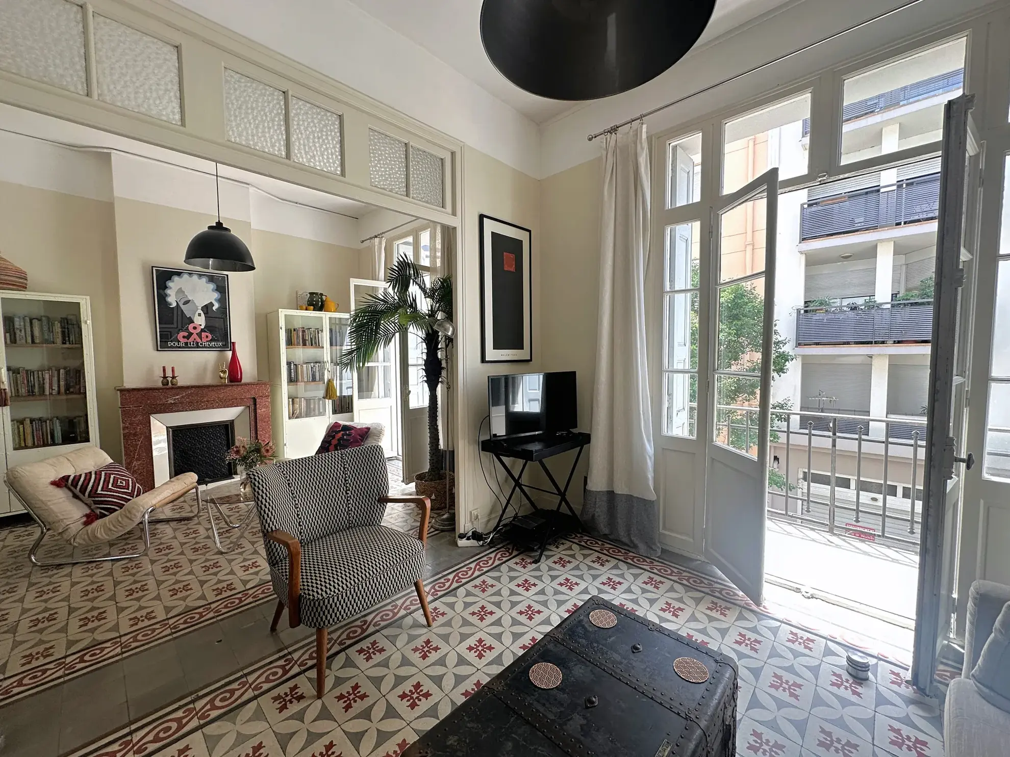 Appartement traversant de 94 m2 avec terrasse à Perpignan proche du Théâtre de l'Archipel 