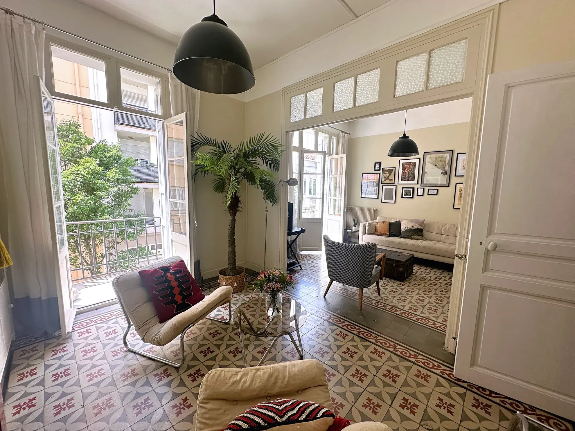 Appartement traversant de 94 m2 avec terrasse à Perpignan proche du Théâtre de l'Archipel 