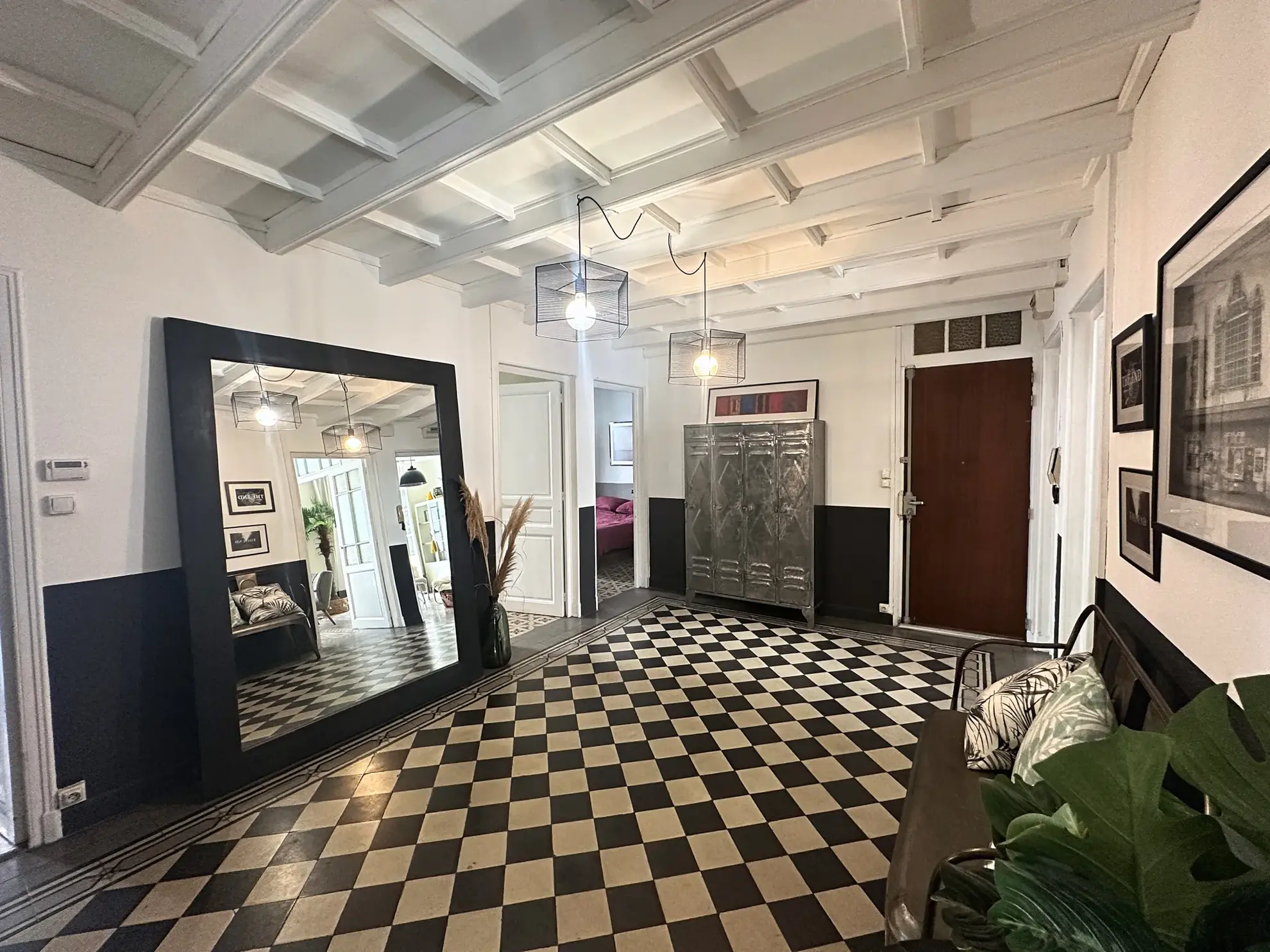 Appartement traversant de 94 m2 avec terrasse à Perpignan proche du Théâtre de l'Archipel 