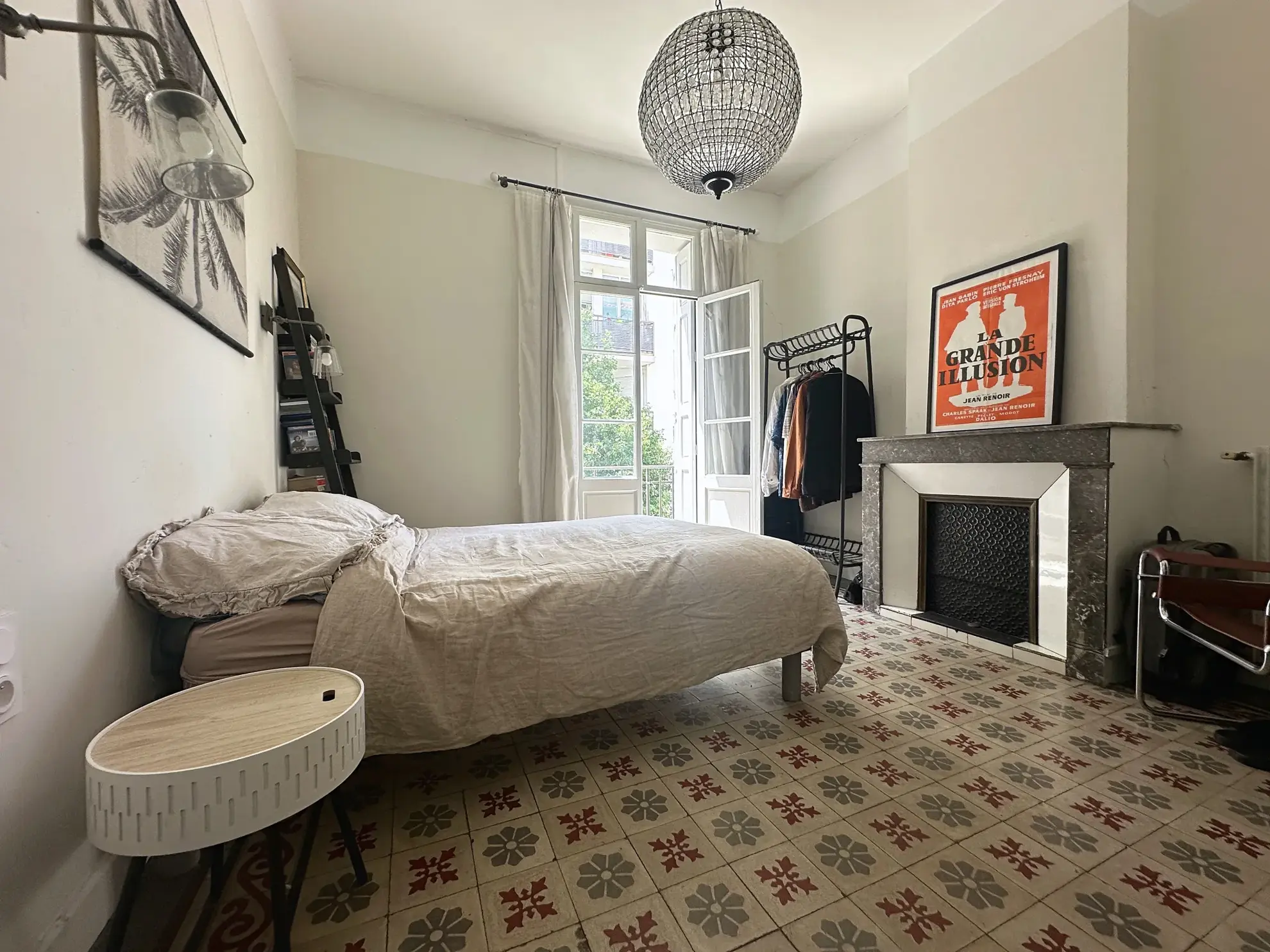 Appartement traversant de 94 m2 avec terrasse à Perpignan proche du Théâtre de l'Archipel 