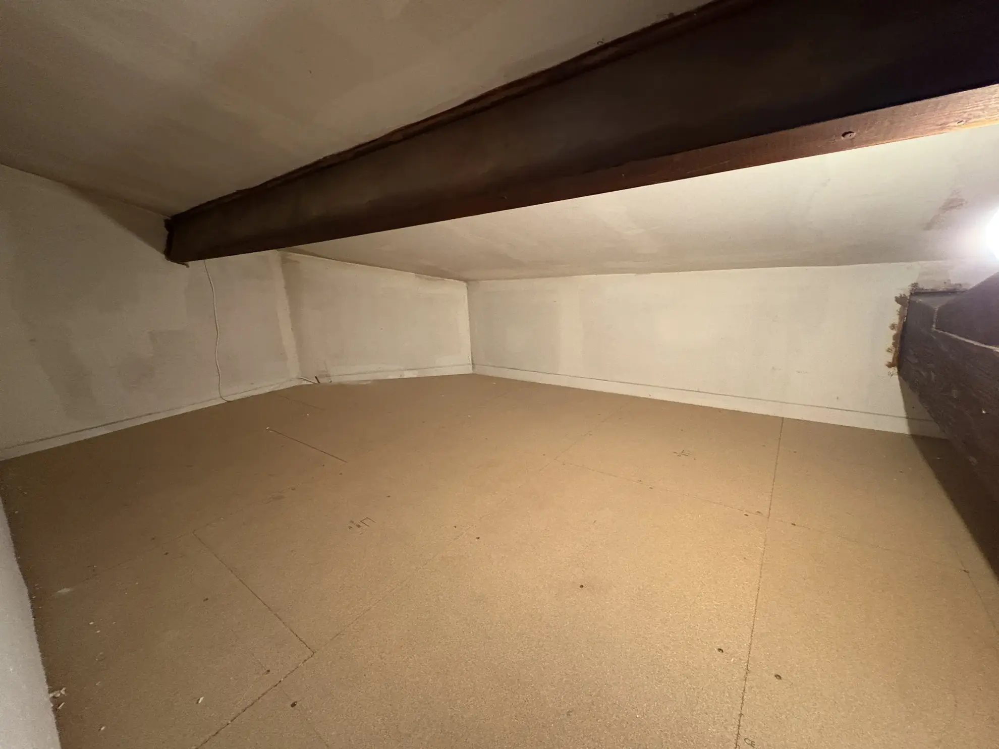 Maison lumineuse de 102 m² avec jardin, garage et espace bien-être à Cozes 