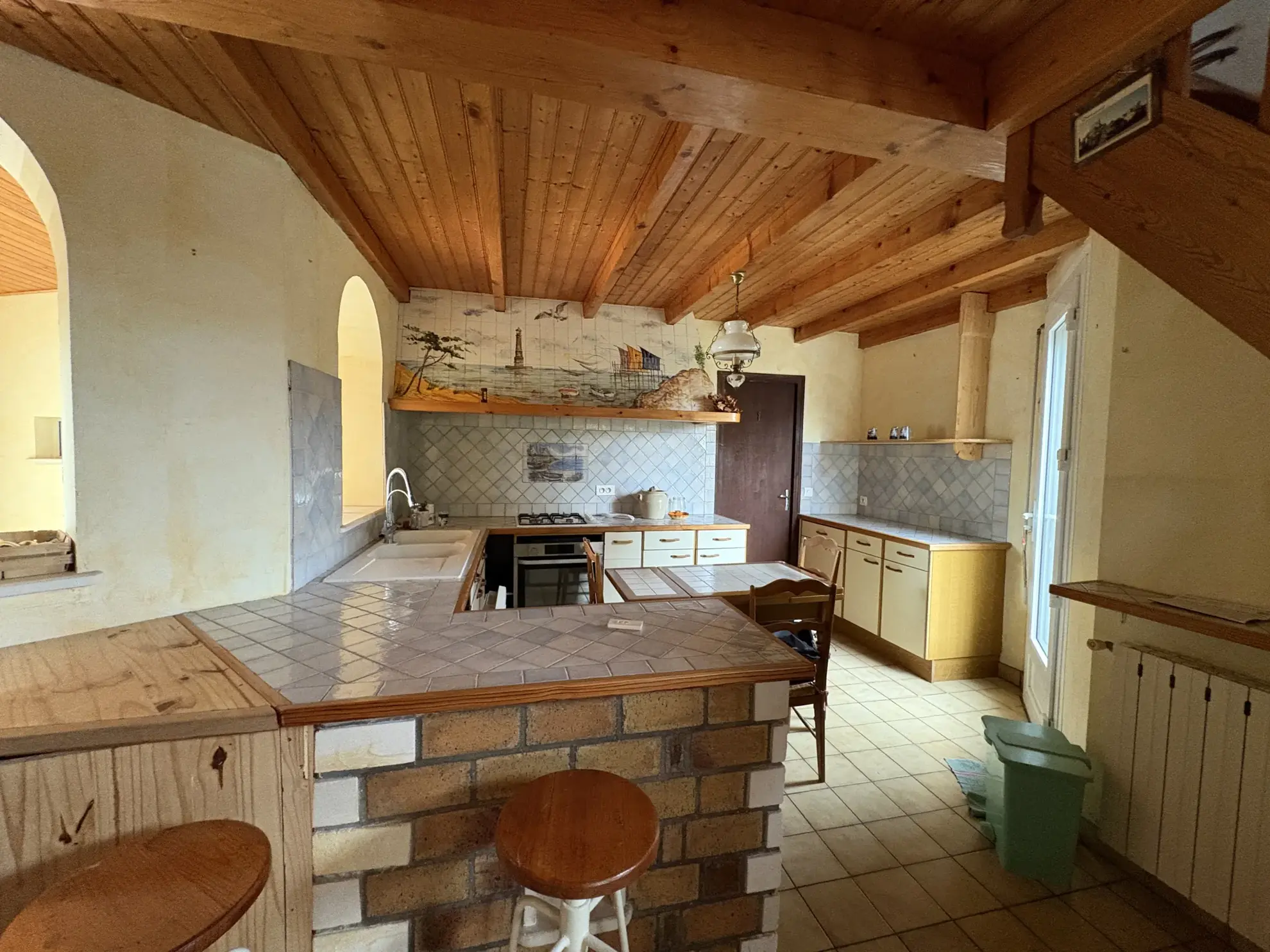 Maison lumineuse de 102 m² avec jardin, garage et espace bien-être à Cozes 