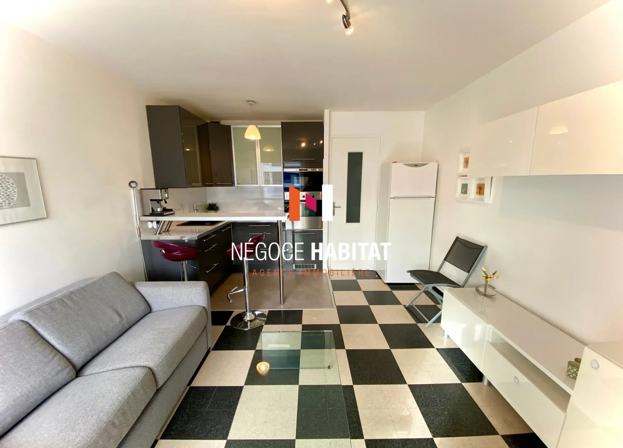 Appartement T2 en deuxième ligne à Palavas-les-Flots avec stationnement privé 