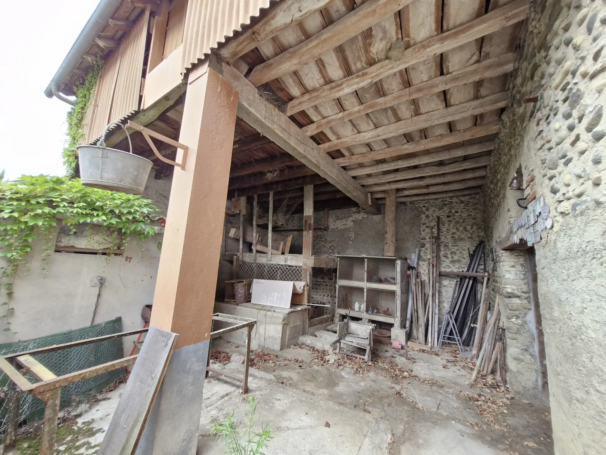 Maison familiale en vente à Oursbelille, 3 chambres, jardin et garage 