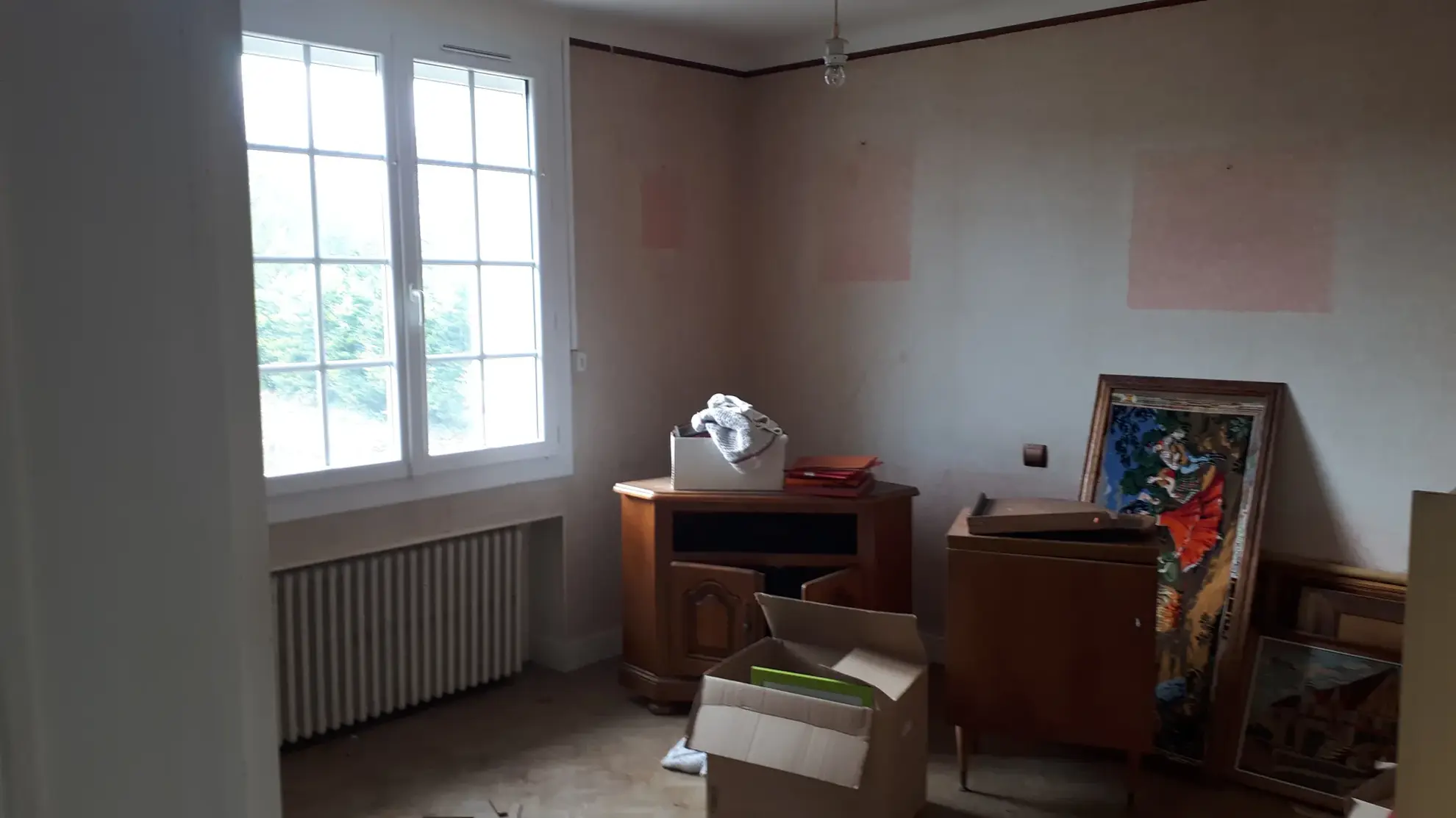 Maison familiale de 90m² à Coussay les Bois, terrain de 1735m², rénovée et isolée 