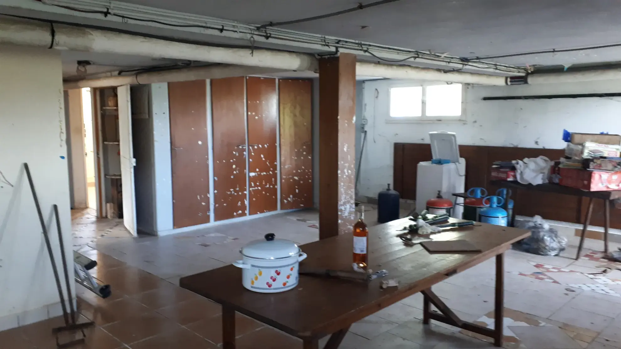 Maison familiale de 90m² à Coussay les Bois, terrain de 1735m², rénovée et isolée 