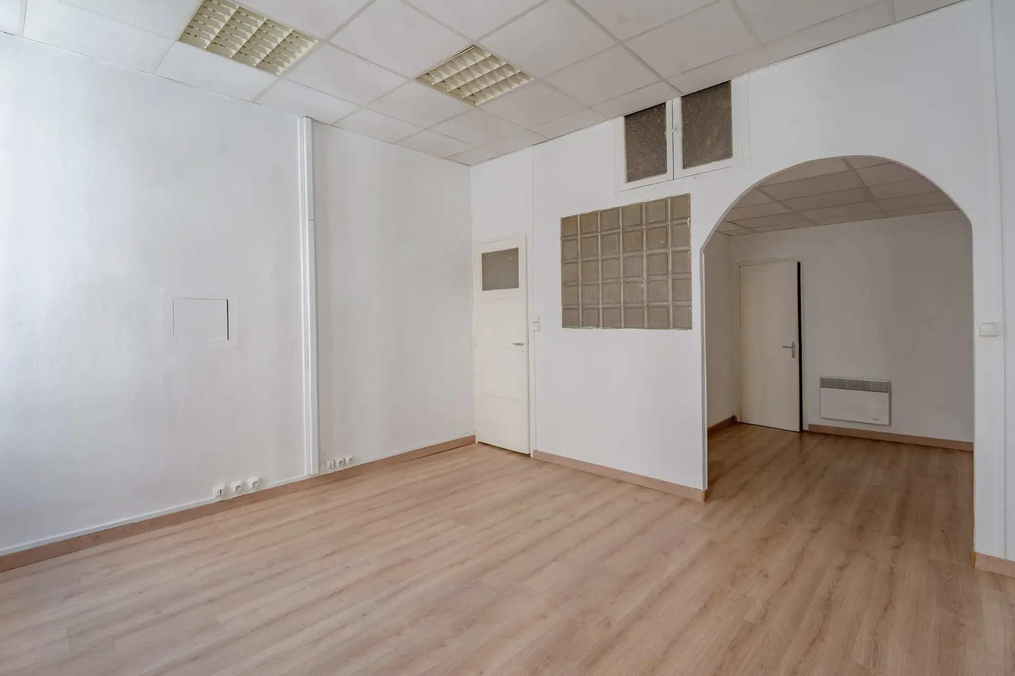 Appartement de style années 50 dans le 6e à Marseille - Idéal pour activité ou investissement 