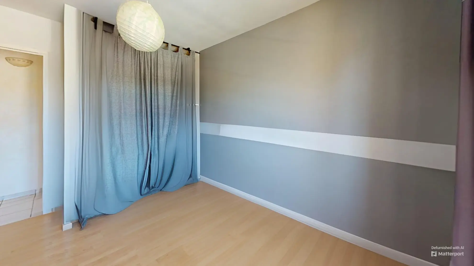 Magnifique villa 4 pièces avec piscine et 3 garages à vendre à Noé 