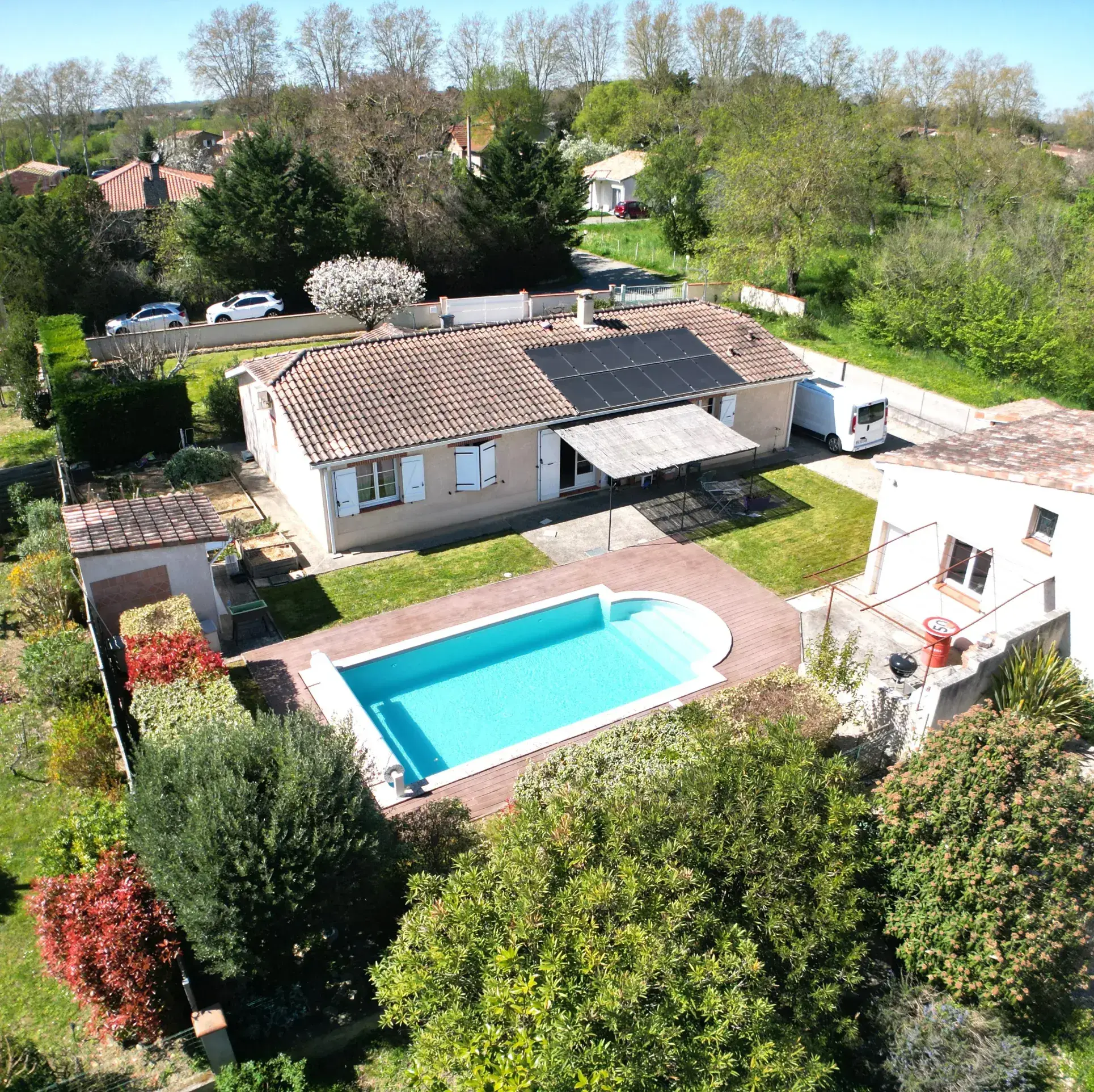 Magnifique villa 4 pièces avec piscine et 3 garages à vendre à Noé