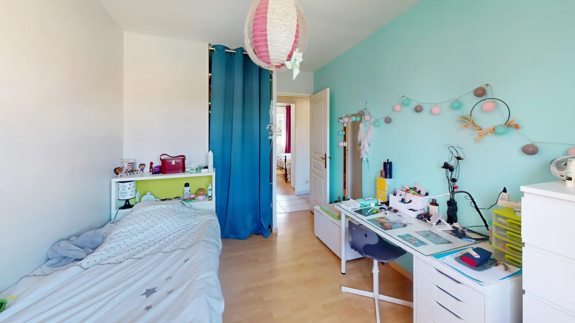 Magnifique villa 4 pièces avec piscine et 3 garages à vendre à Noé 