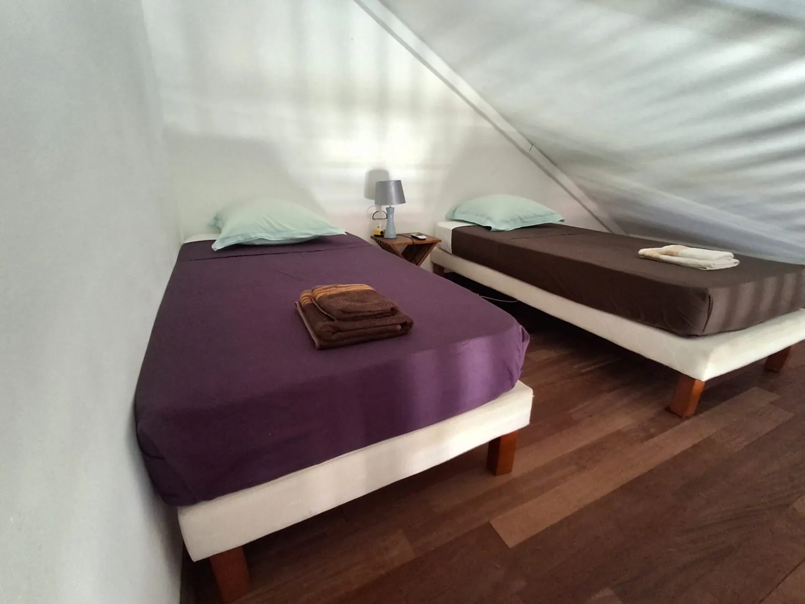 Appartement T2 bis en duplex meublé à vendre à l'Anse à l'Ane, Trois-Ilets 