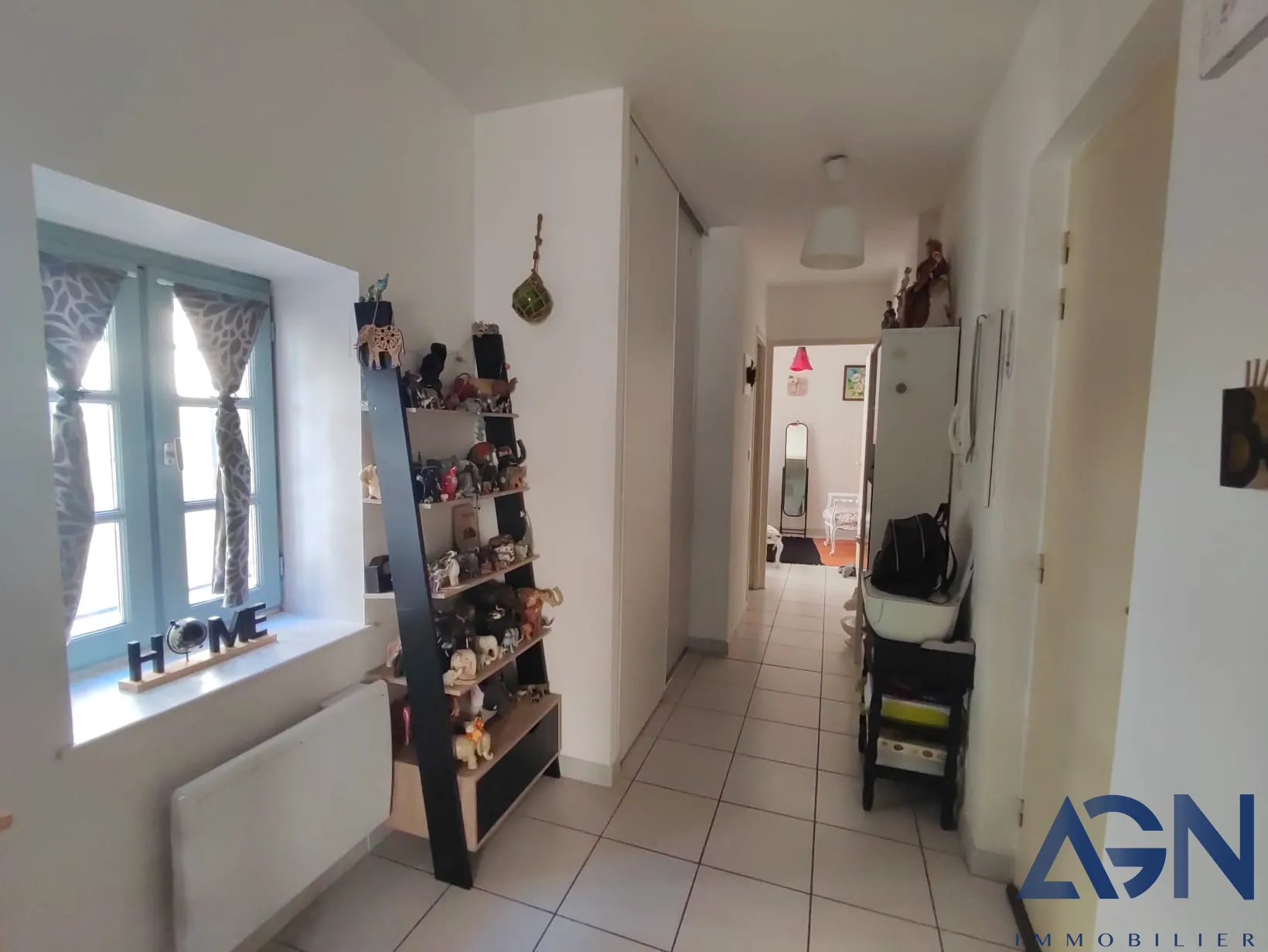 Immeuble de 120 m² à vendre à Agde avec 3 appartements loués et garage 