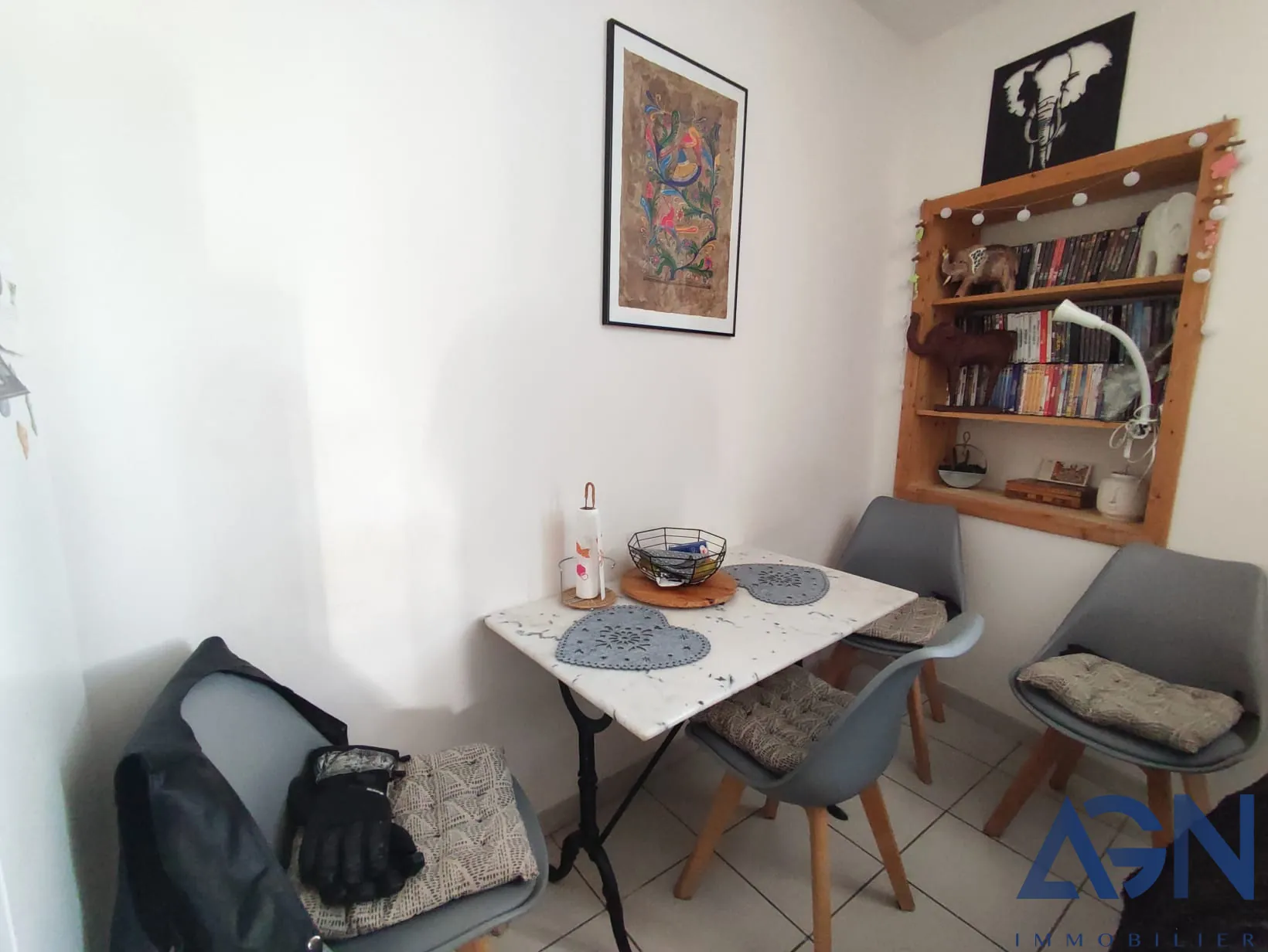 Immeuble de 120 m² à vendre à Agde avec 3 appartements loués et garage 