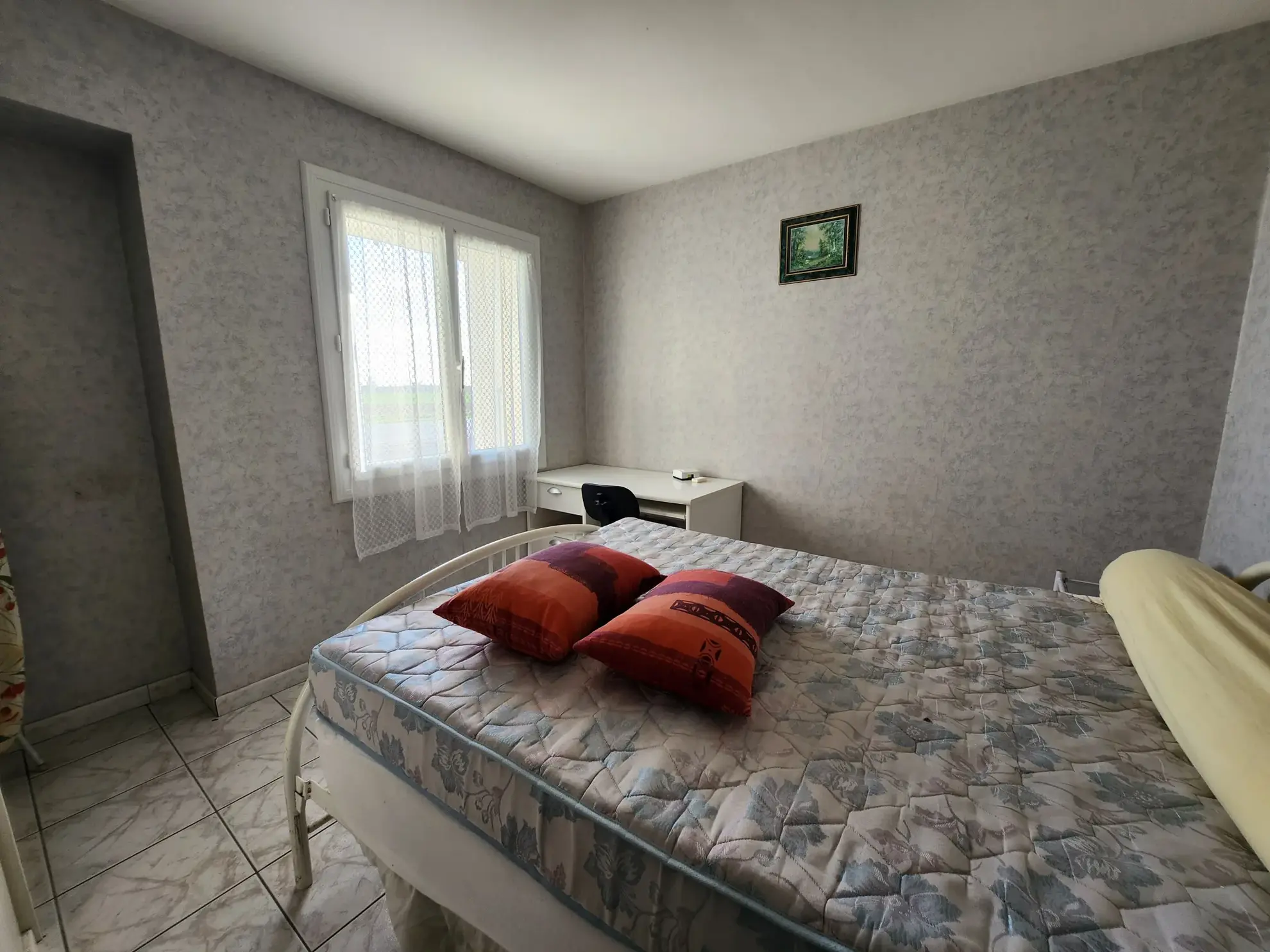 Ensemble immobilier avec deux maisons à Nalliers, piscine et garage près de La Rochelle 