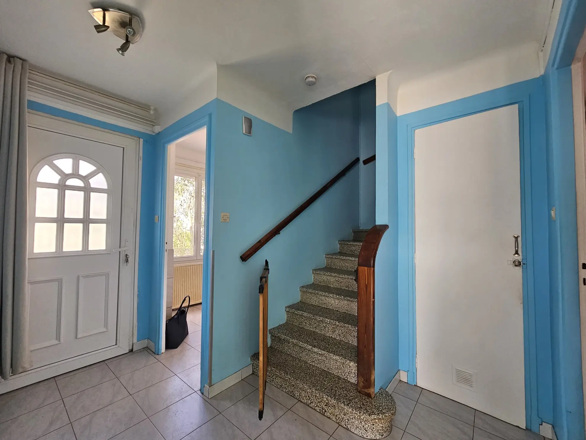 Maison T4 à vendre à Carcassonne avec jardin, proche du centre-ville 