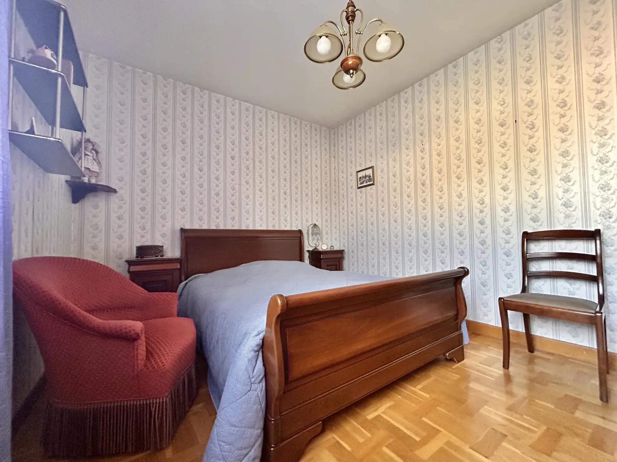 Maison à vendre de 105 m² à Clermont-Ferrand dans le quartier Les Vergnes avec jardin exposé ouest 