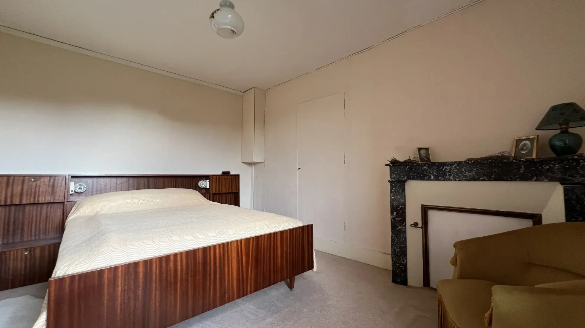 Maison avec dépendance et jardin à Guillon (89) – Résidence ou investissement 