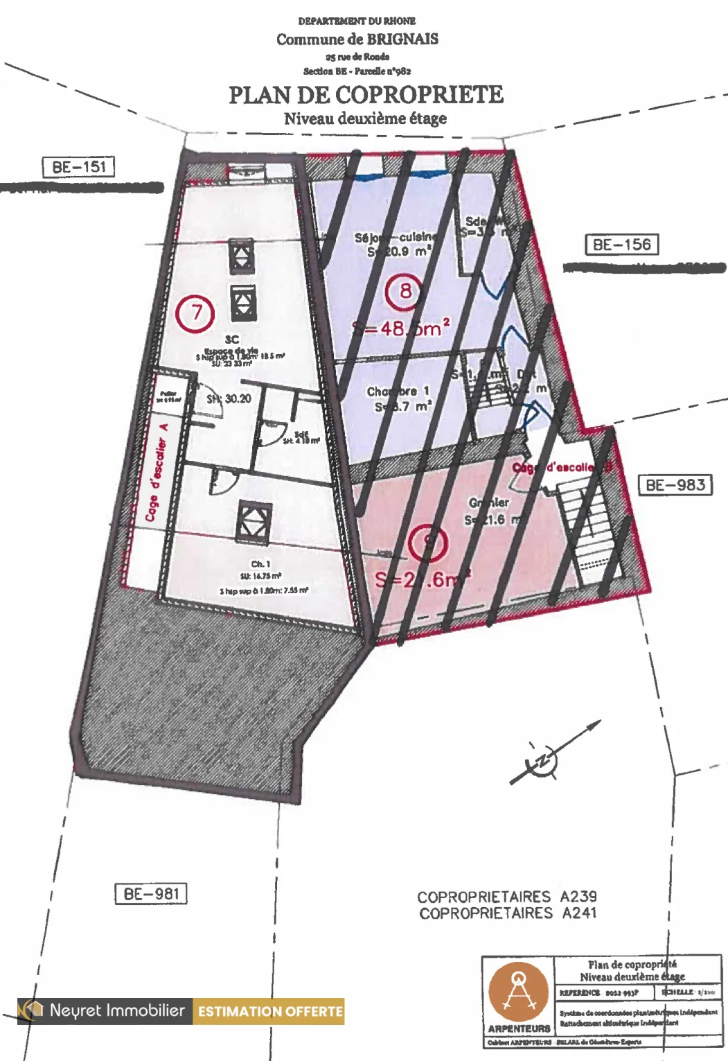 Opportunité d'investissement à Brignais : grange avec permis purgé, 3 lots à aménager 