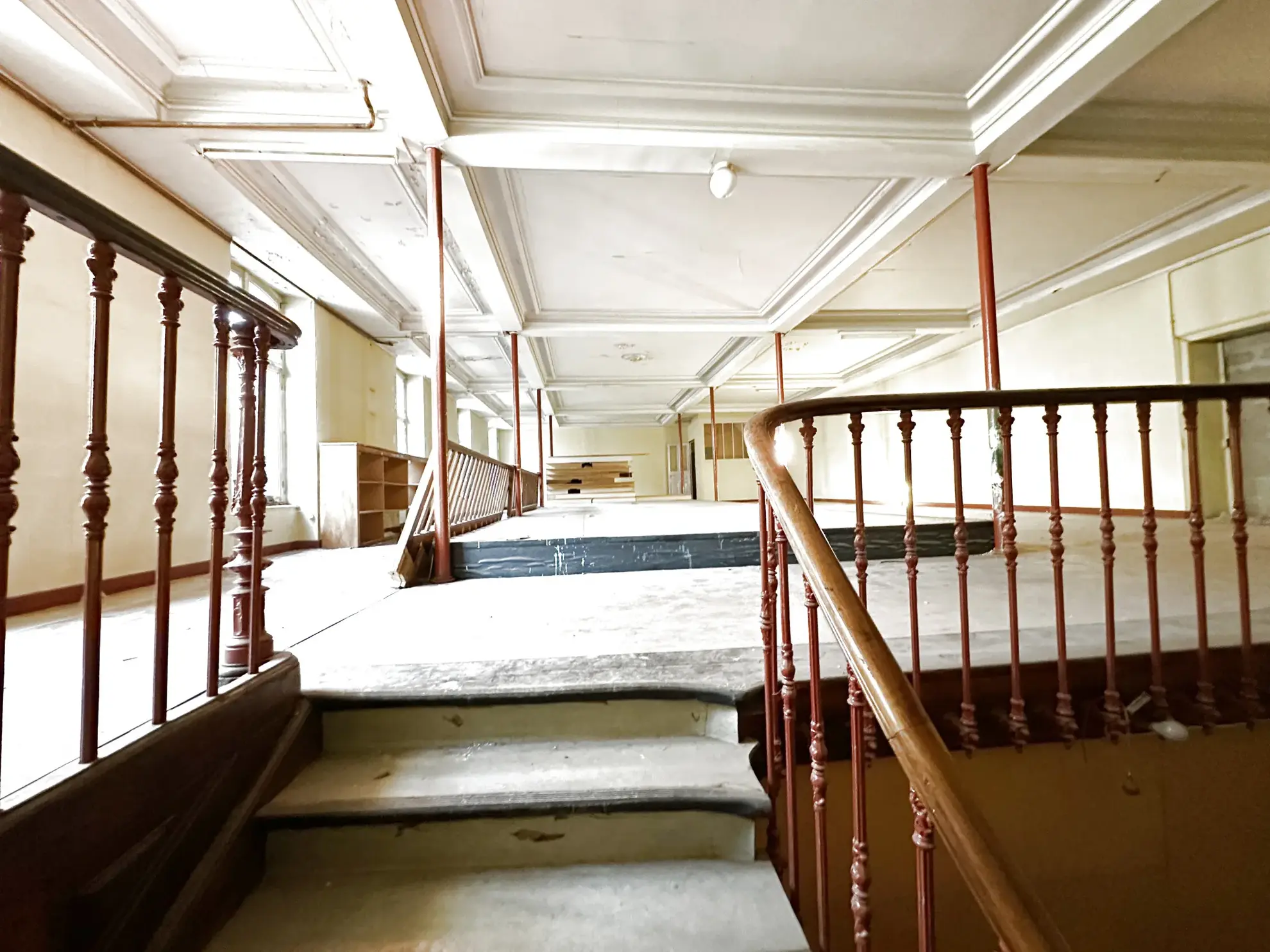 Investissement immobilier à Saint-Flour : trois plateaux à rénover pour 600 m² 