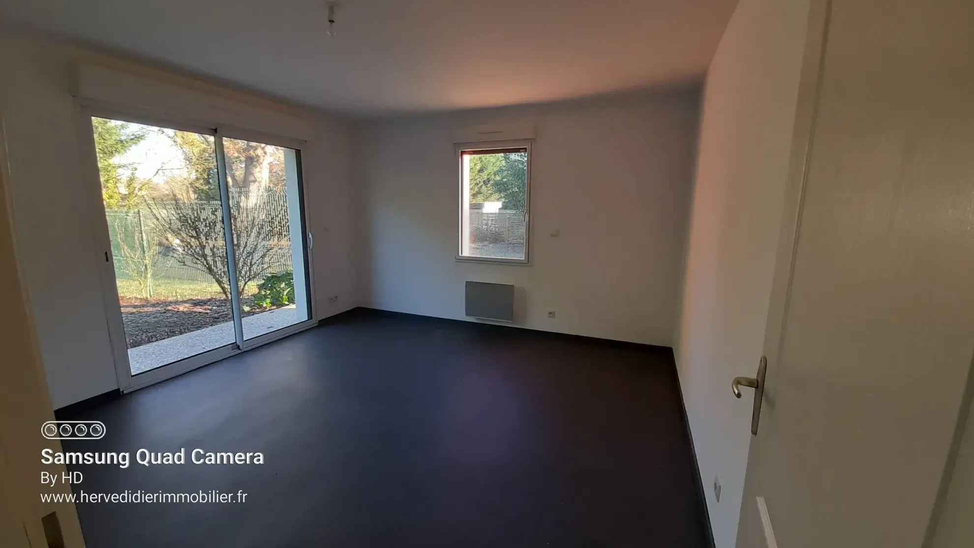 Maison contemporaine à Clermont-Créans (72200) avec grand terrain et belle isolation 