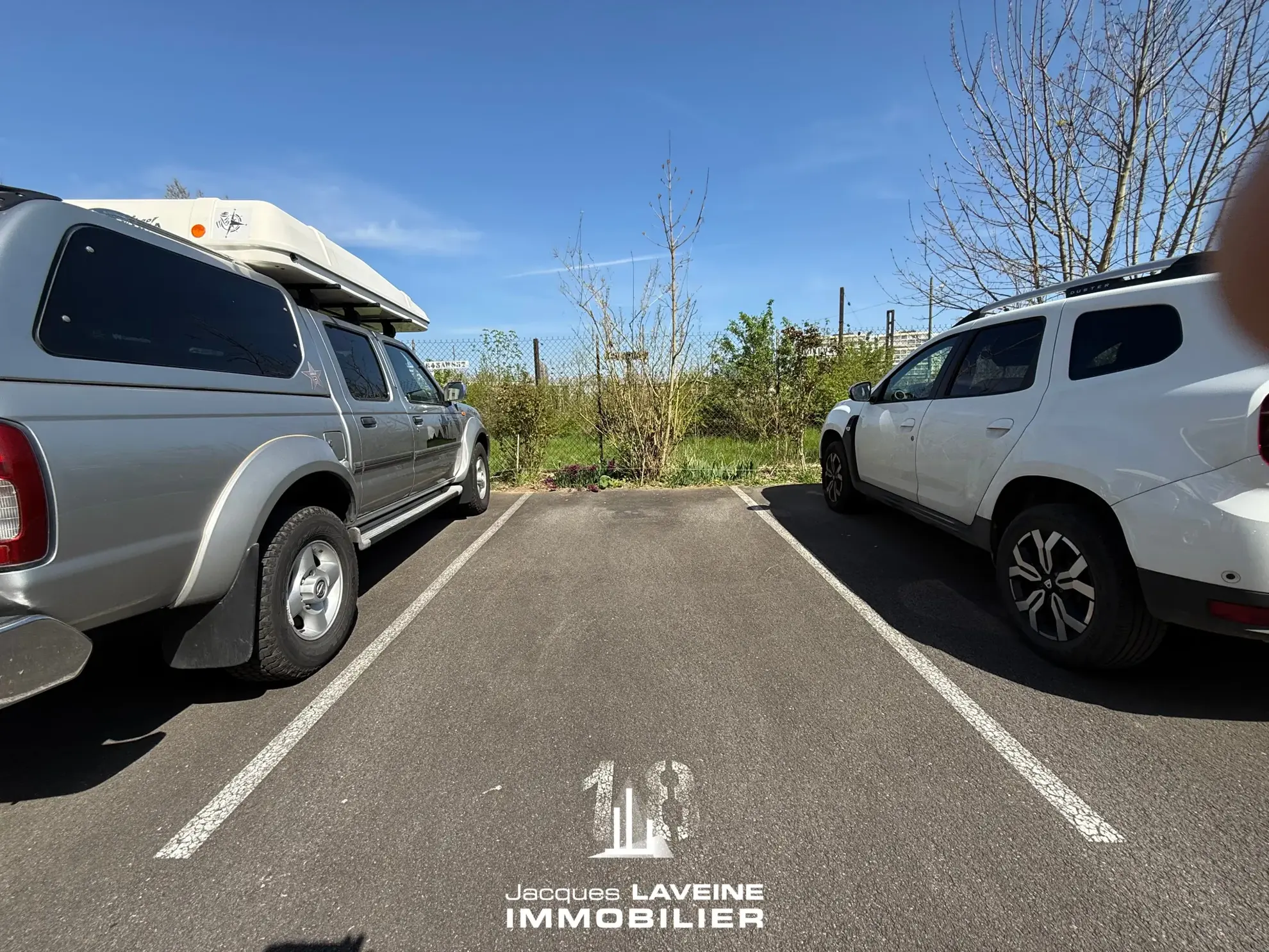 Appartement 2 pièces à Metz avec parking privatif et cave - Bon état 