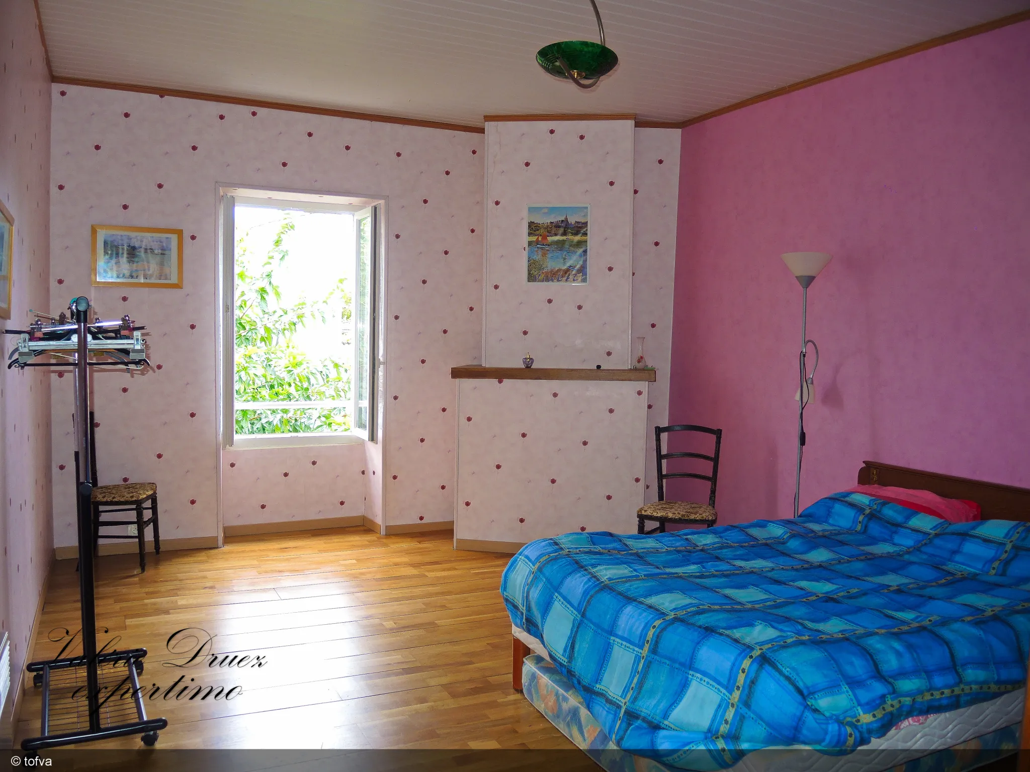 Maison de ville avec jardin et garage à Cognac Saint Martin 