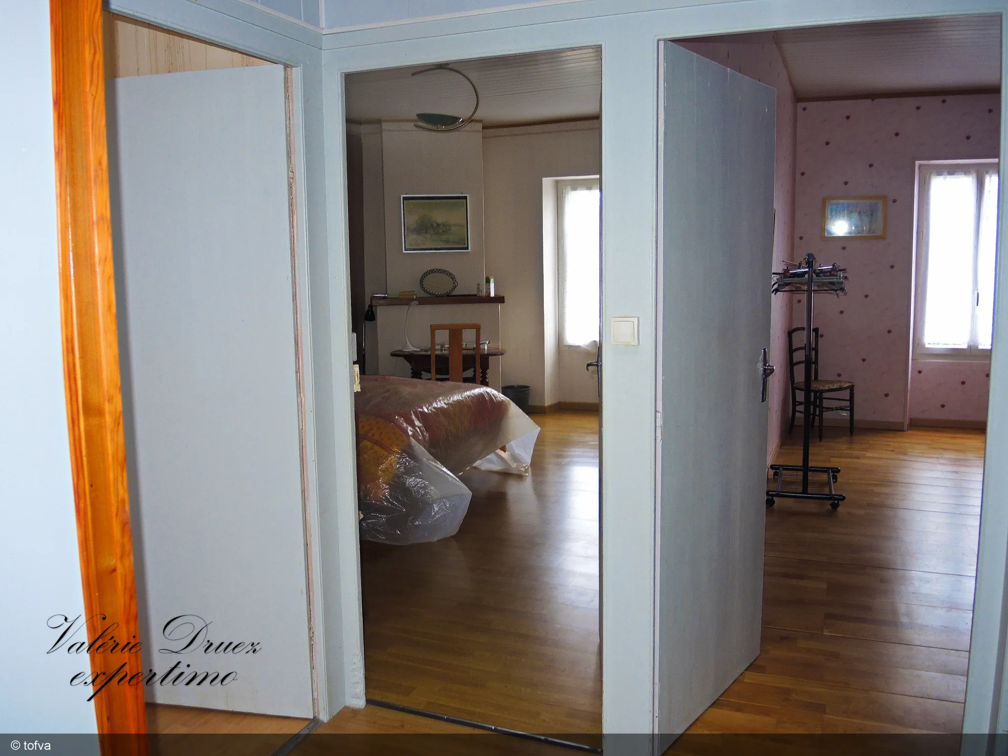 Maison de ville avec jardin et garage à Cognac Saint Martin 