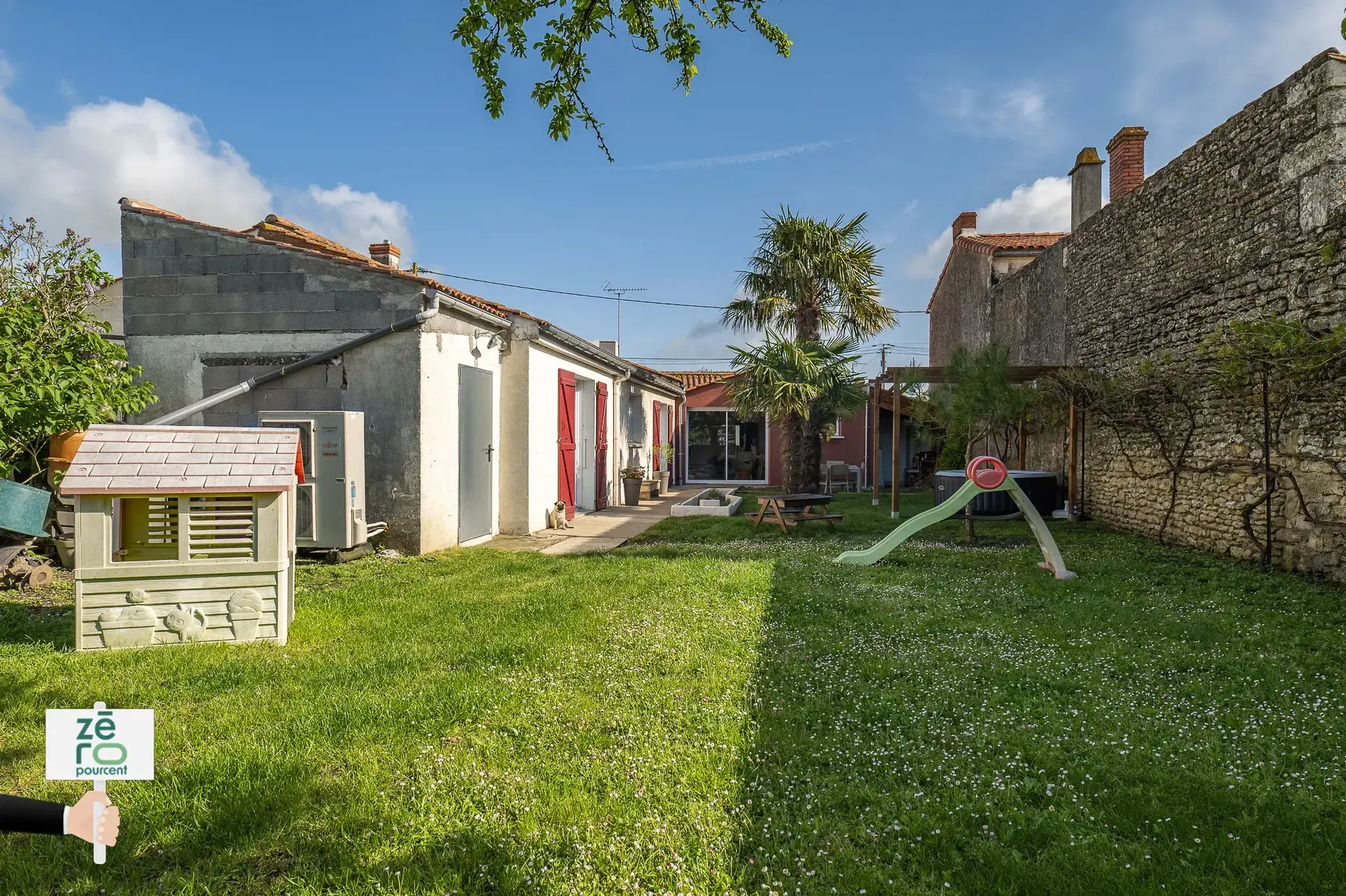 Maison rénovée à Triaize à vendre proche plages et Luçon avec garage et jardin 