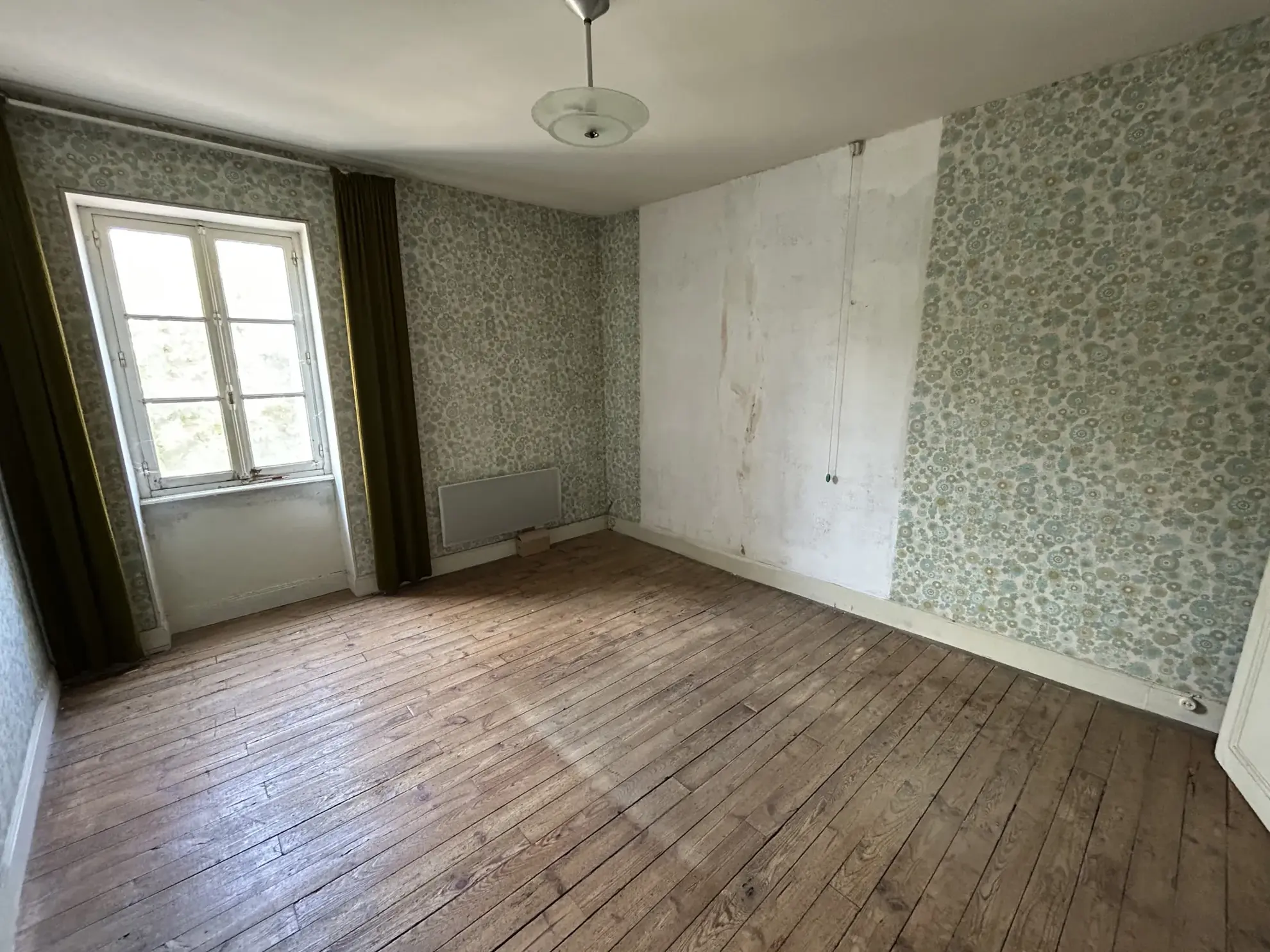 Ensemble immobilier de 207m² à Puy-Guillaume – Idéal investissement ou résidence 