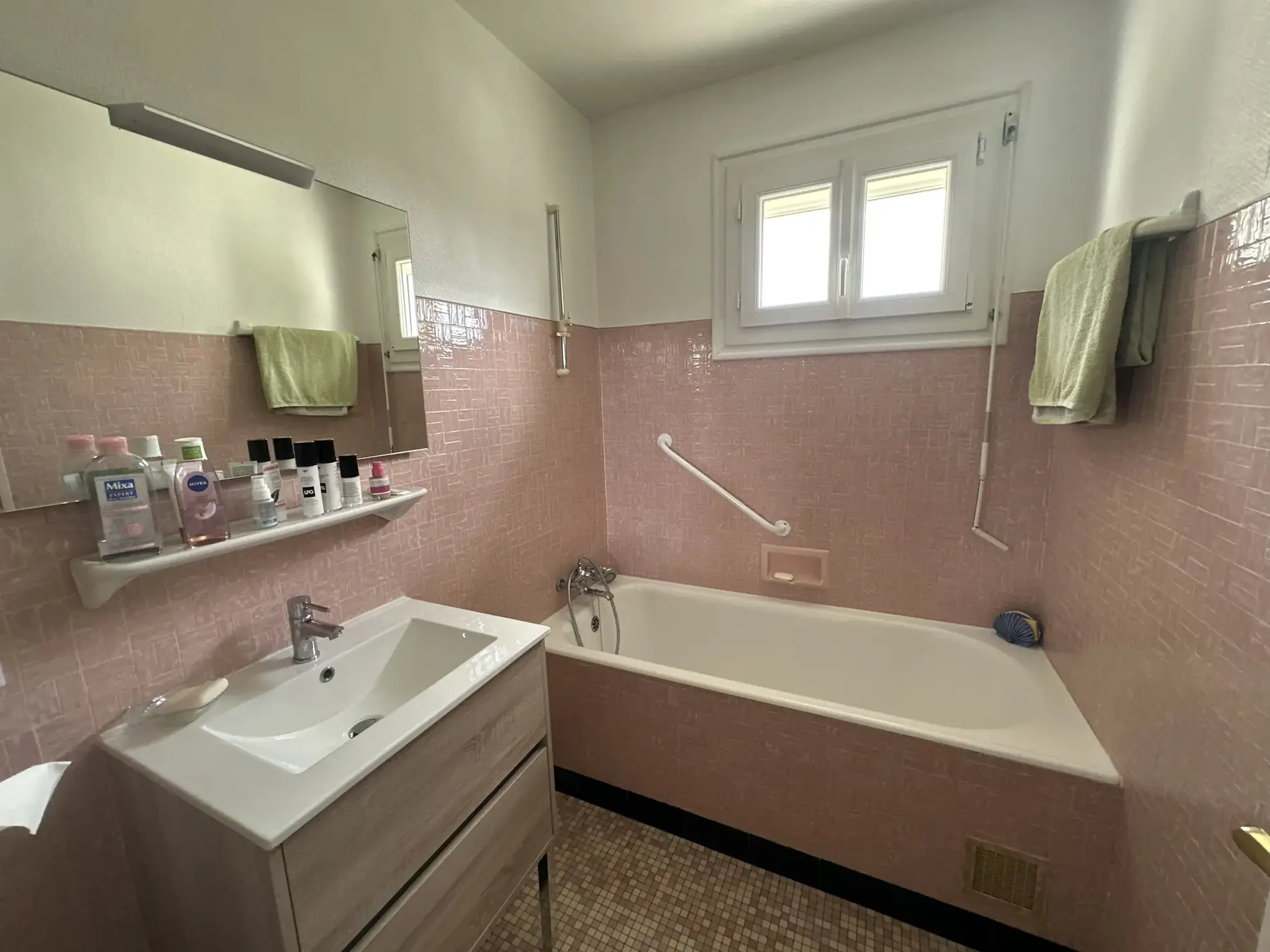 Maison de 75 m² avec 3 chambres à Baud - Potentiel d'extension 