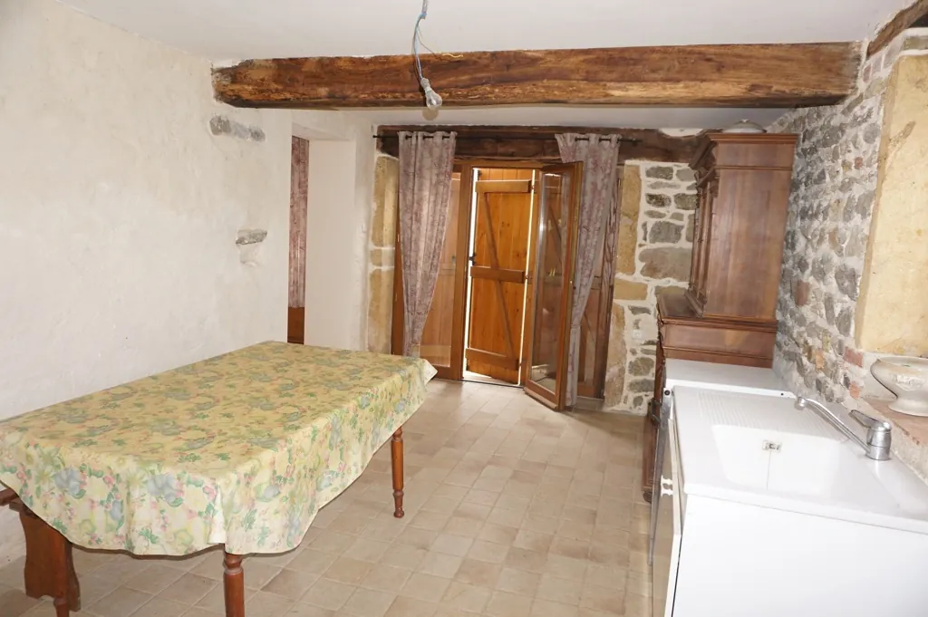 Ensemble de deux maisons en Brionnais près de Marcigny et La Clayette 