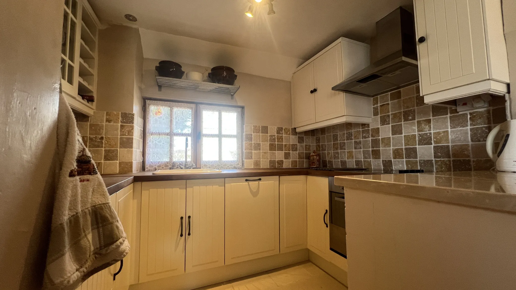 Belle maison authentique avec vue panoramique sur le Vézelien à Chamoux 