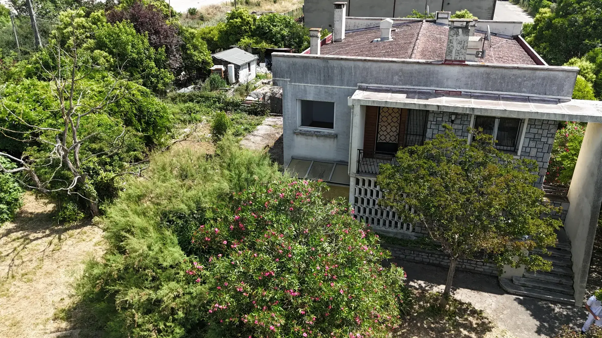 Maison à vendre à Toulouse - Spacieuse, lumineuse et à rénover avec potentiel 