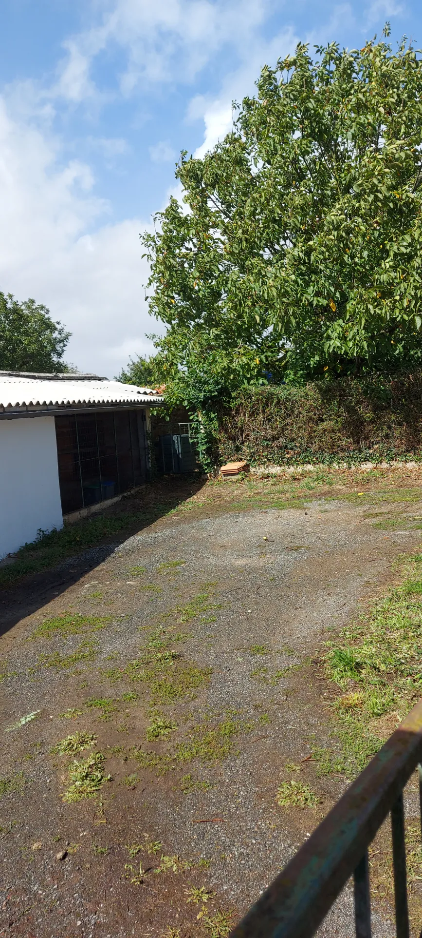 Maison à vendre de 88,71 m² avec 3 chambres à Les Herbiers en centre-ville 