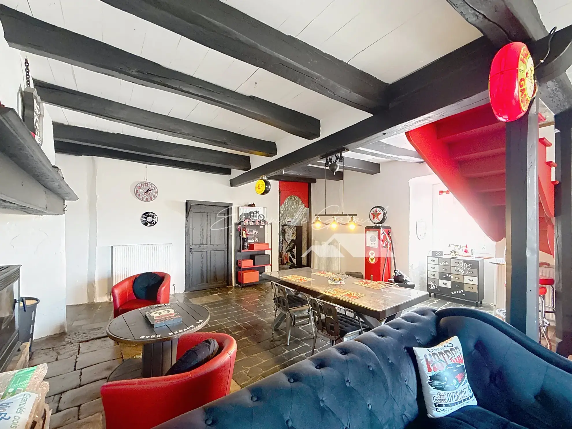 Maison de village à Paulhe avec grand garage, cave et toiture révisée 